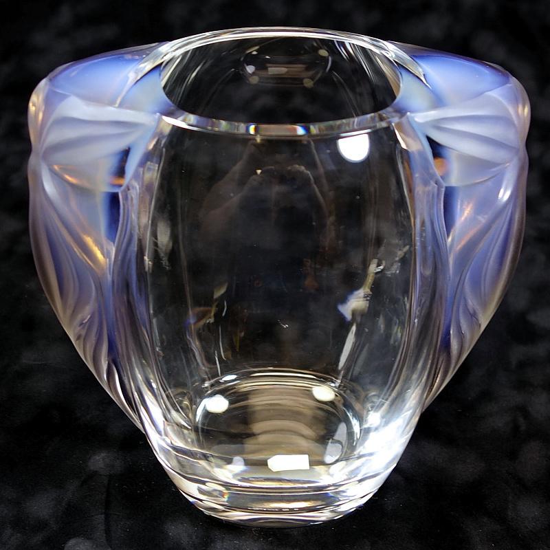 Art nouveau Vase Lalique « Clematites » en cristal poli transparent et opalescent, France, rare en vente