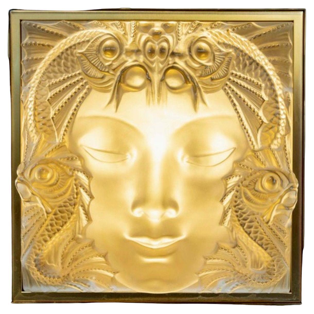 Decorative Cube “Woman's Mask”