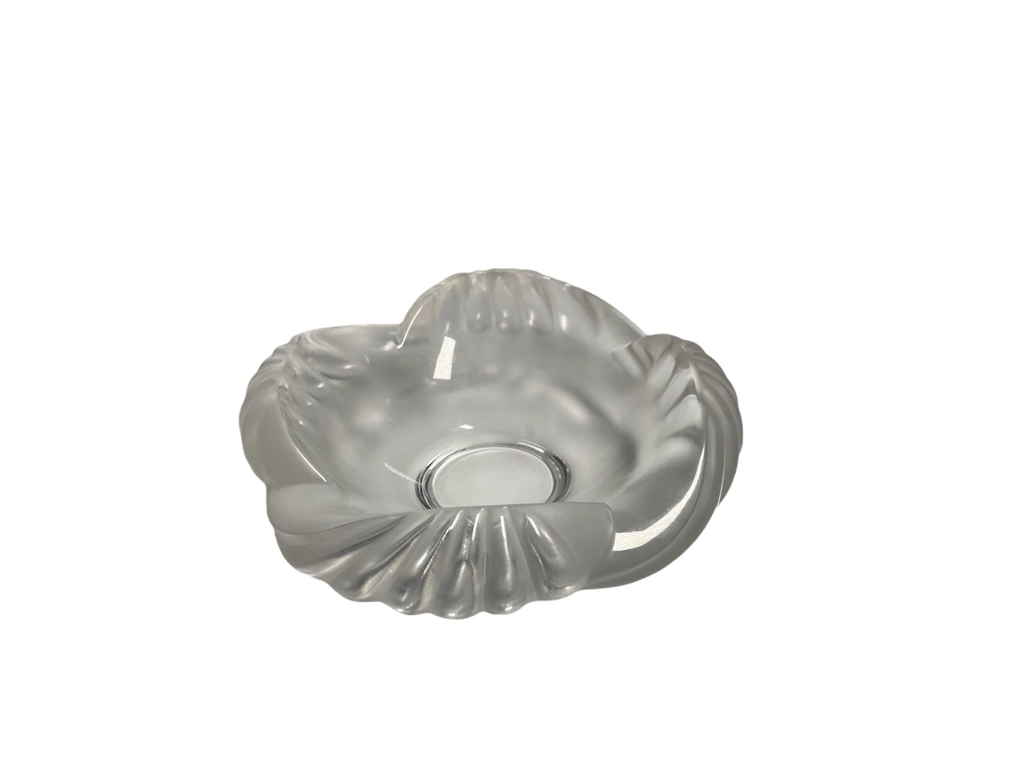 Lalique Crystal “Aruba” Cigar Ashtray  For Sale 2