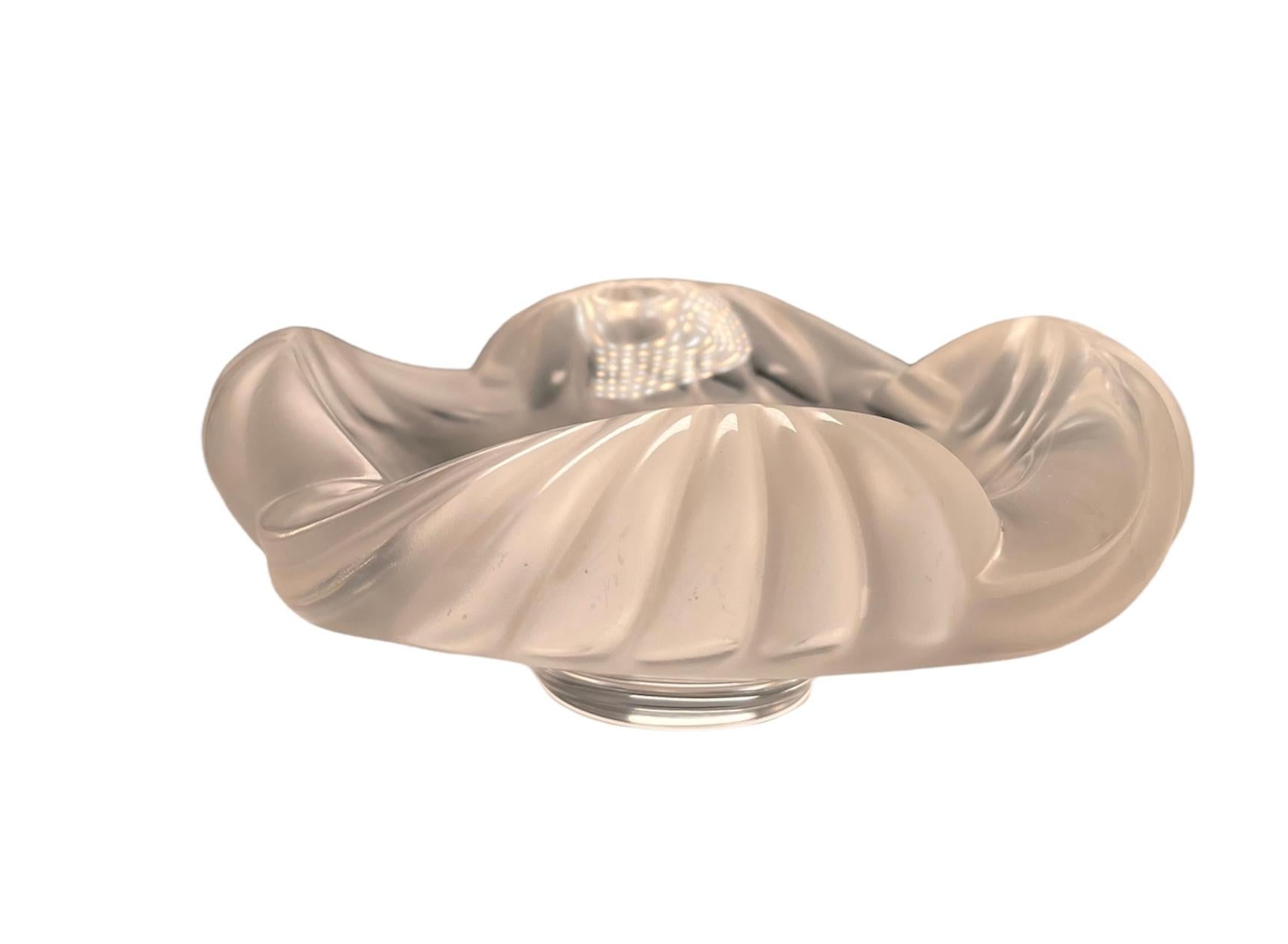 Art Deco Lalique Crystal “Aruba” Cigar Ashtray  For Sale