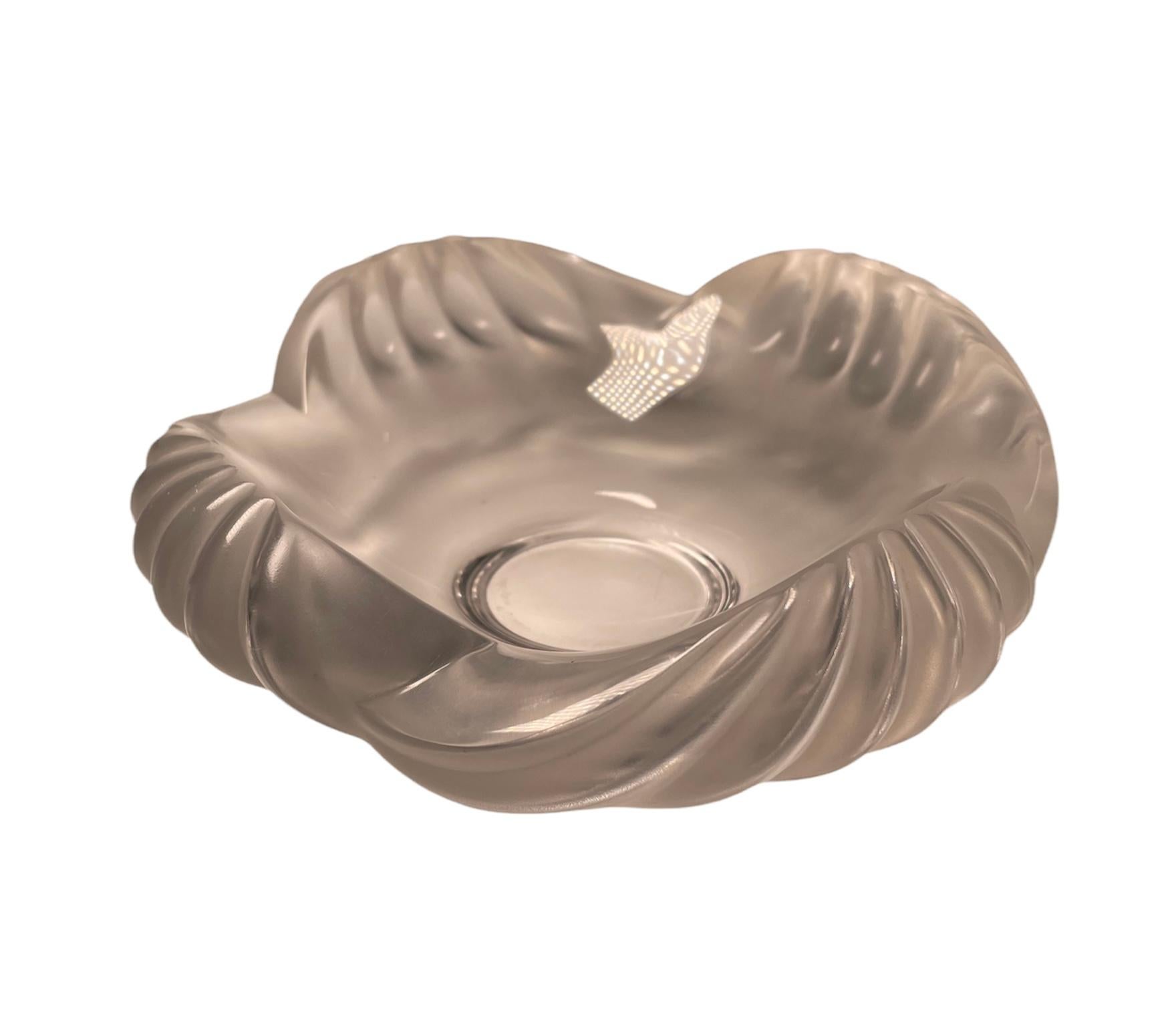 French Lalique Crystal “Aruba” Cigar Ashtray  For Sale