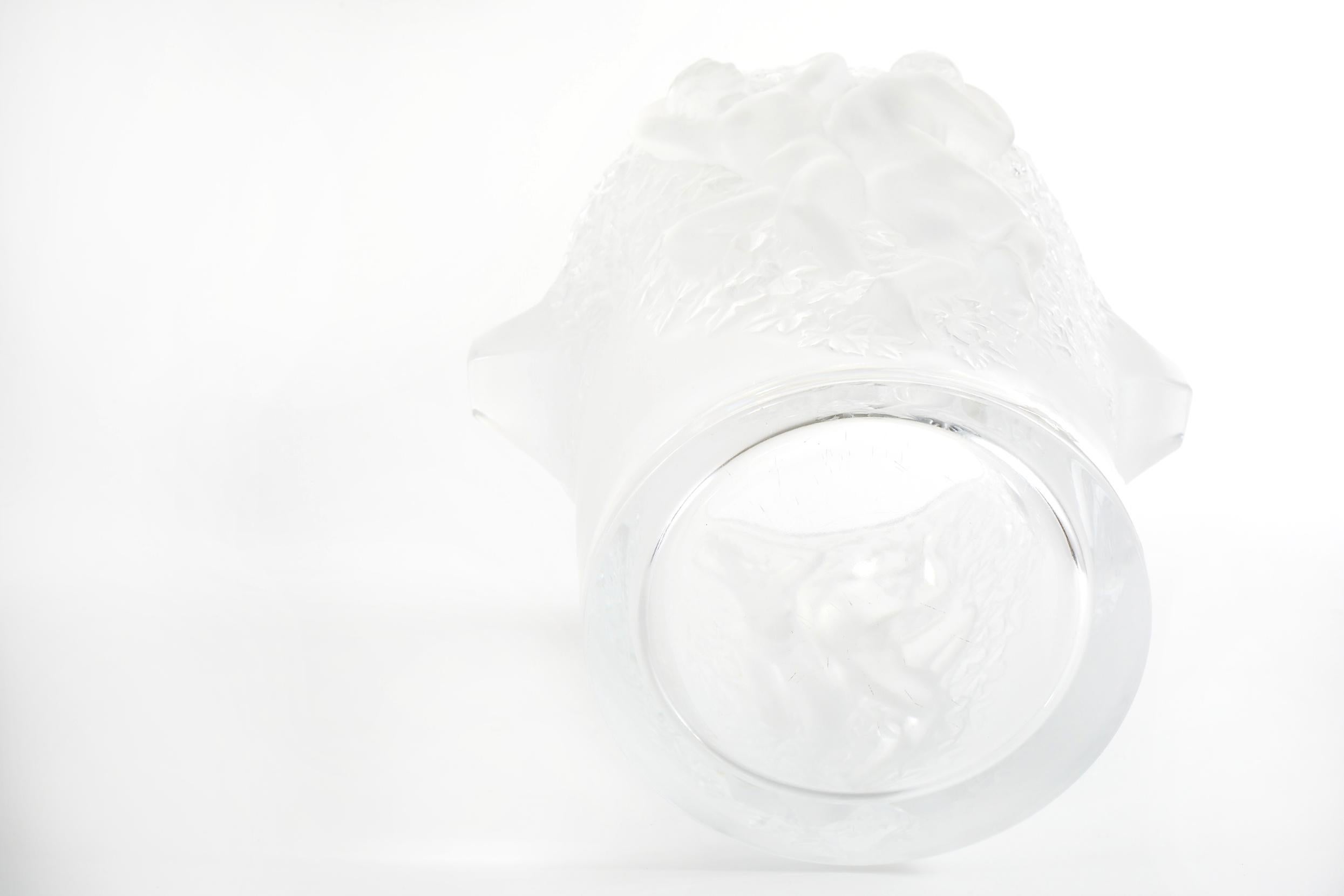Rafraîchisseur de bar / vaisselle de table cristal Lalique en vente 3