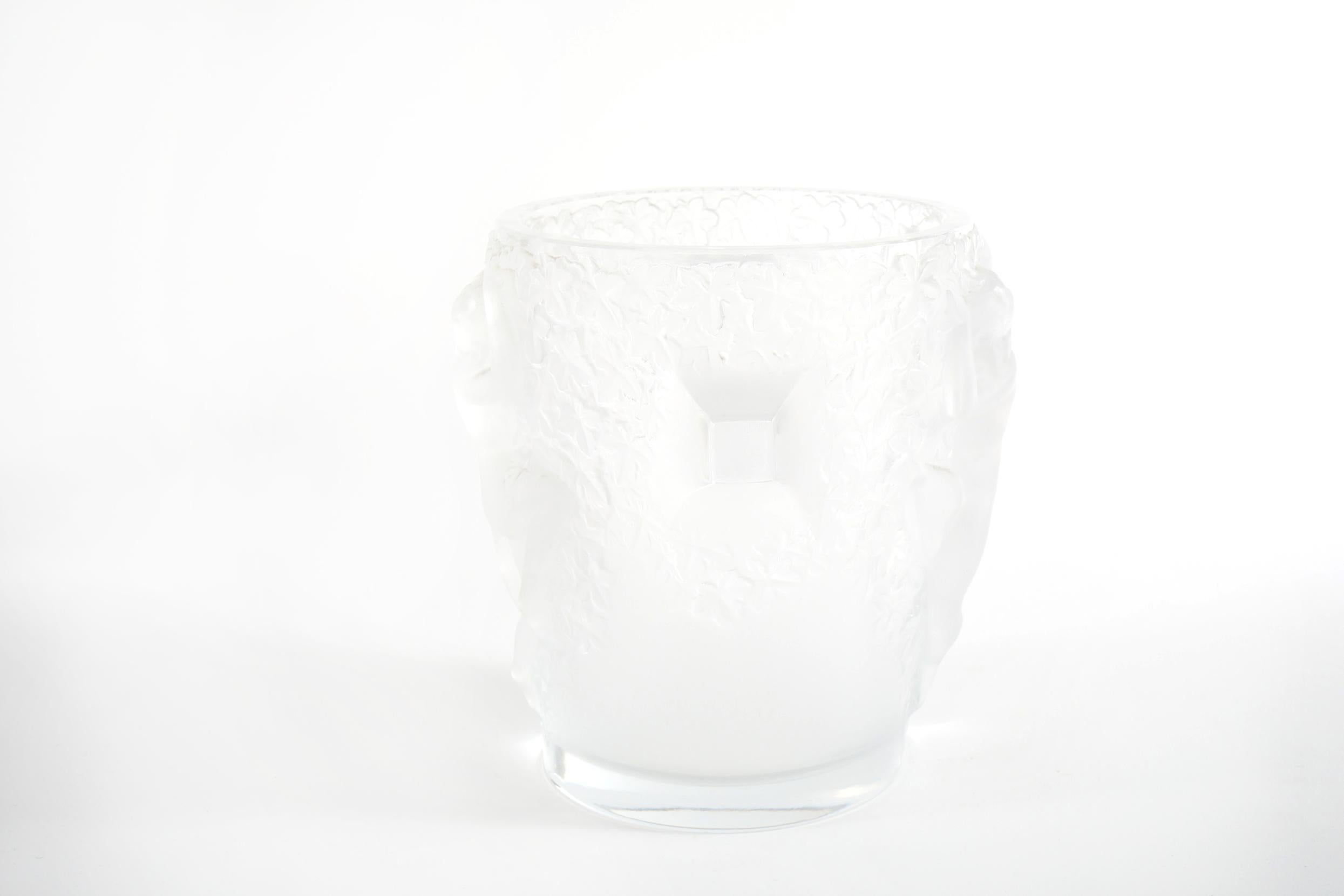 Cristal Rafraîchisseur de bar / vaisselle de table cristal Lalique en vente