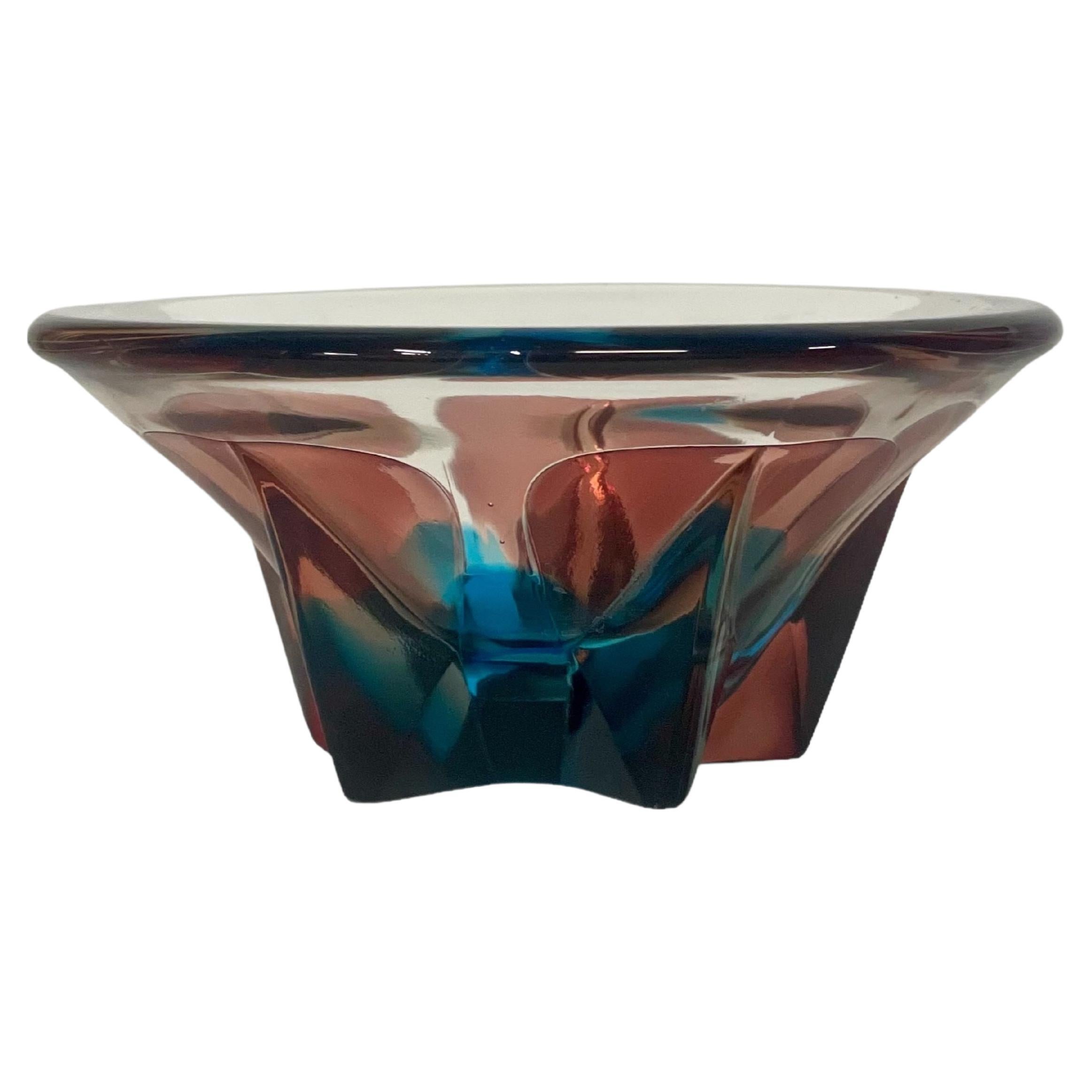 Pequeño cuenco de cristal de Lalique
