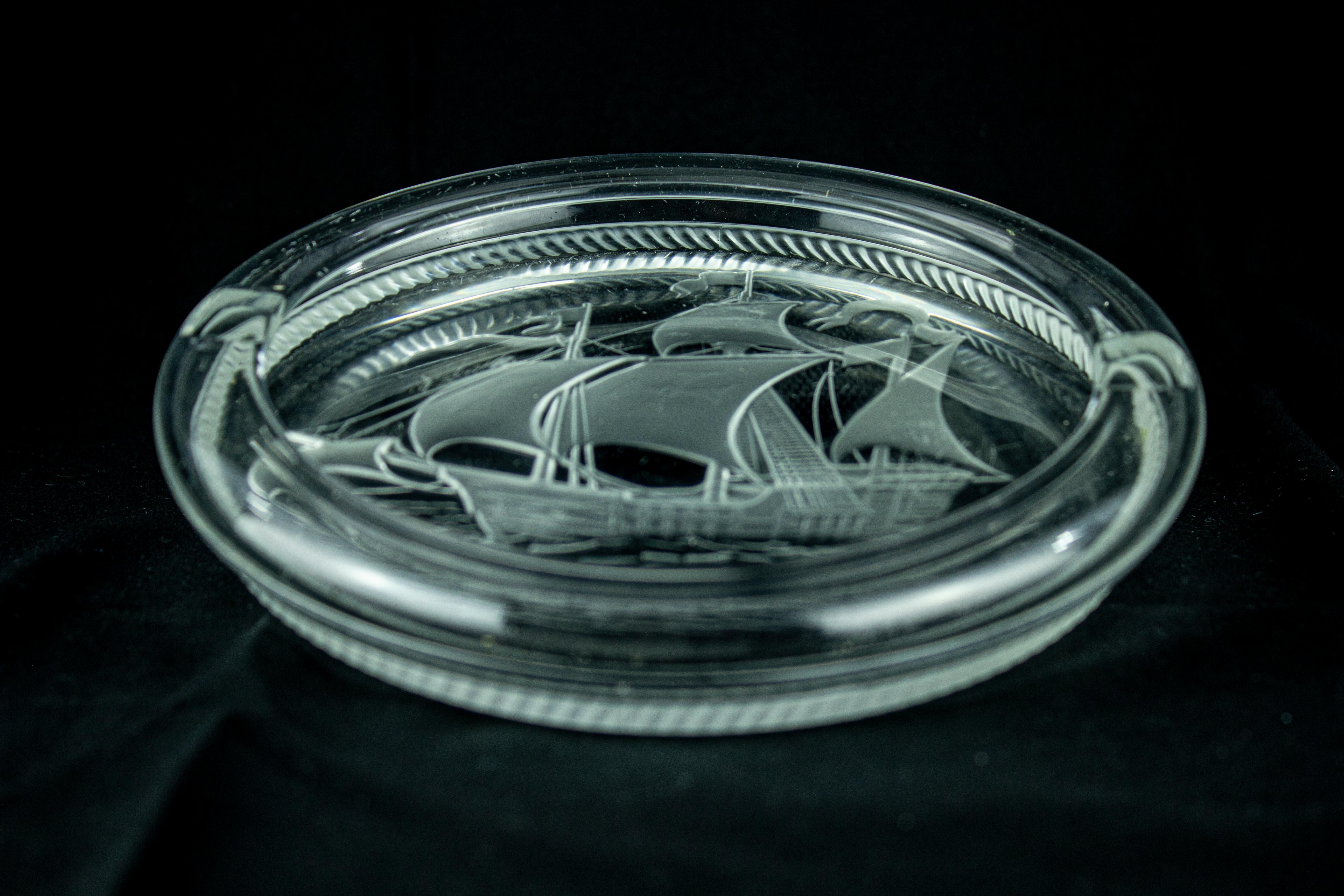 French Lalique Crystal Cigar Ashtray Motif of Boat For Sale