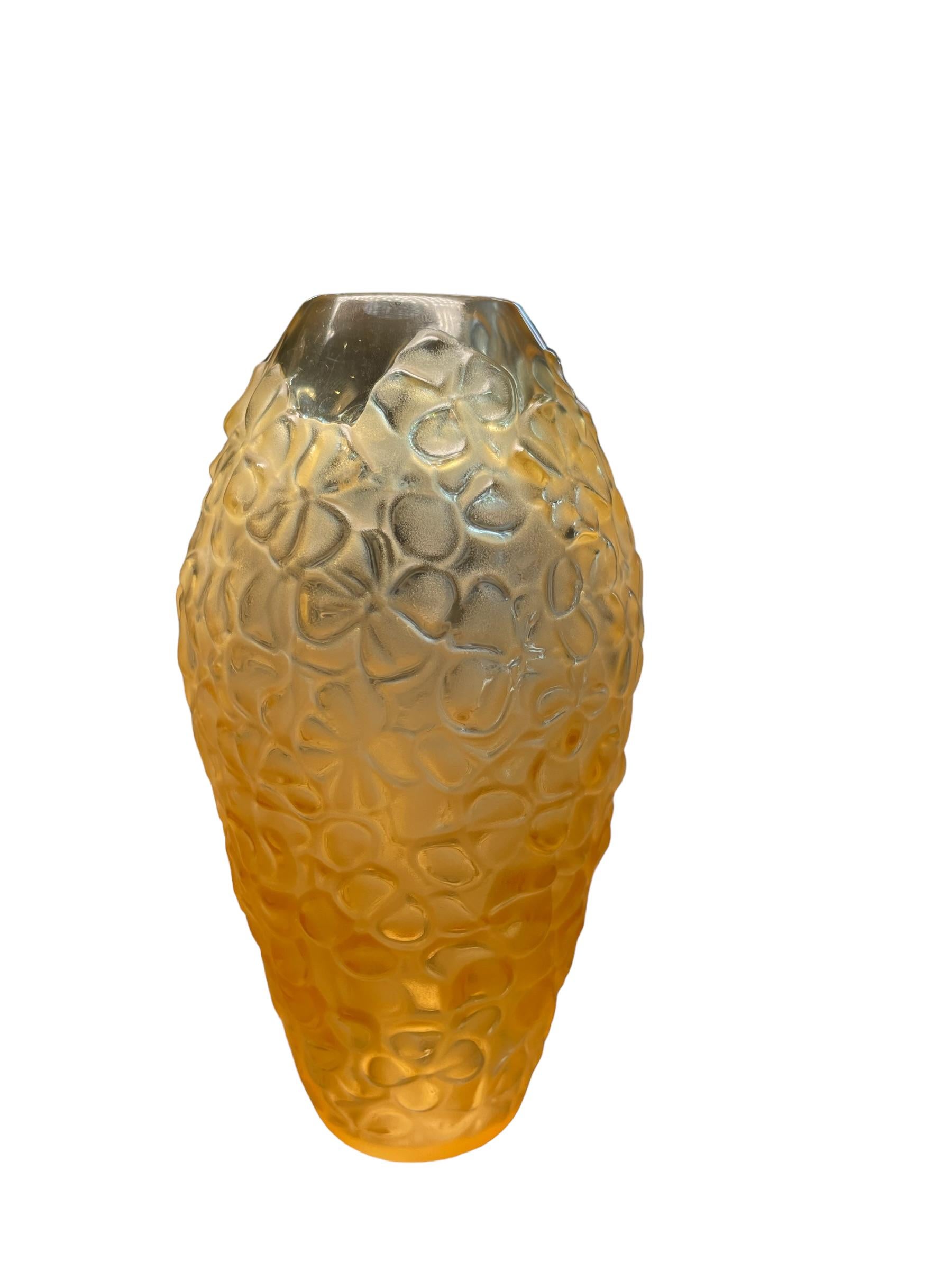 Lalique Crystal “Violeta��” Clear to Amberina Color Small Flower Vase 3