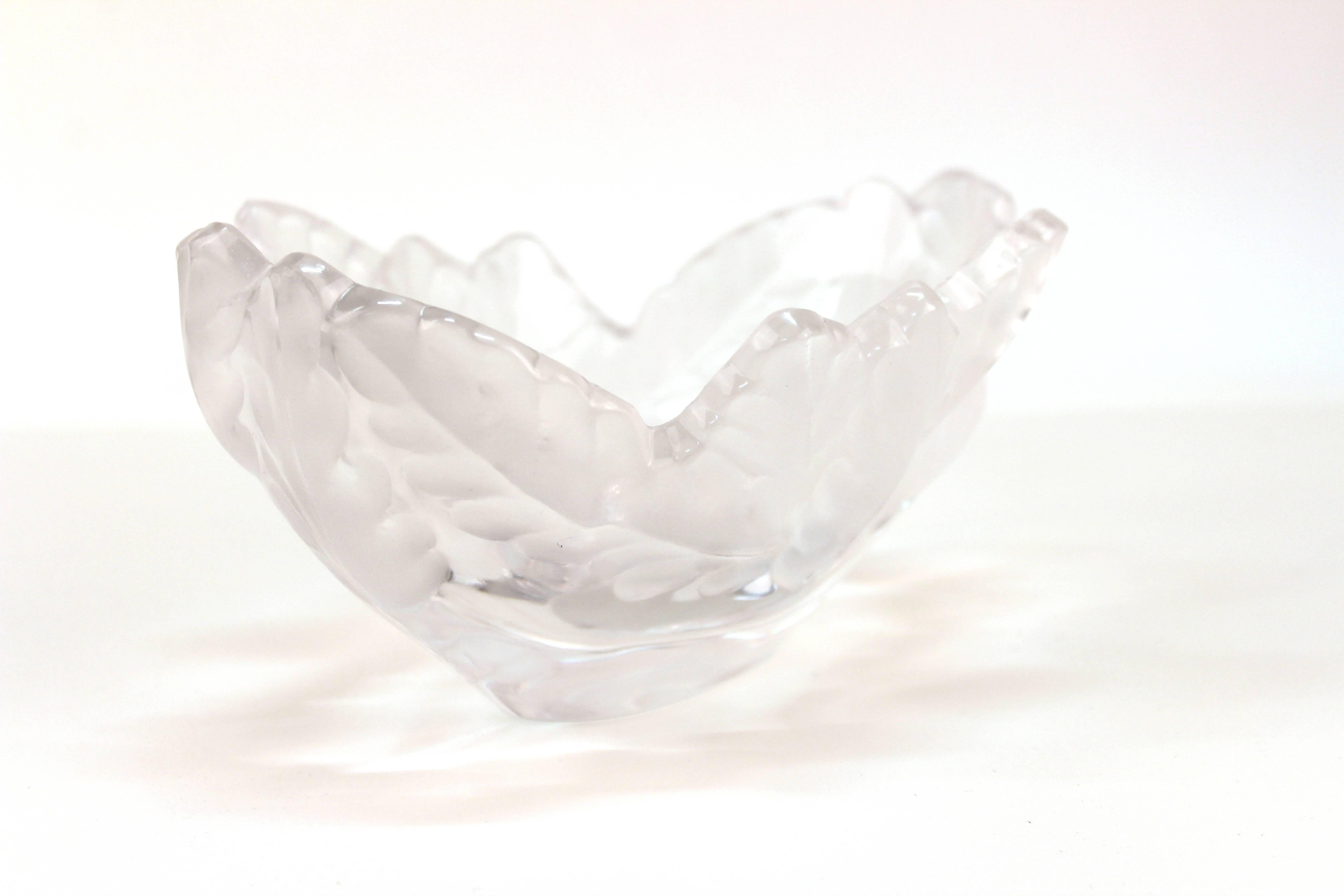 Lalique Crystal 'Compiegne Jardiniere' Bowl In Good Condition In New York, NY