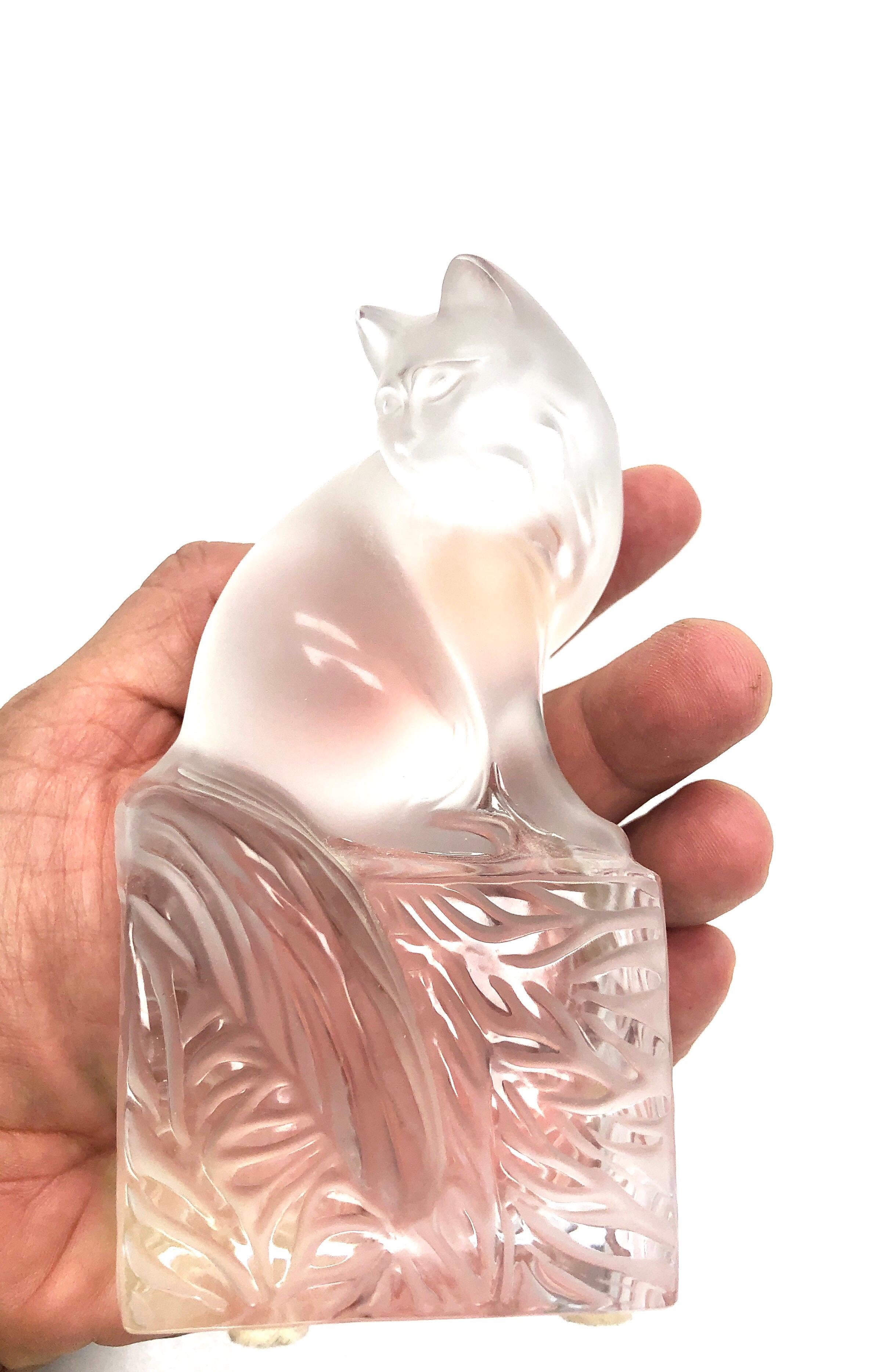 Lalique Crystal Curious Cat Sculpture Figurine 3