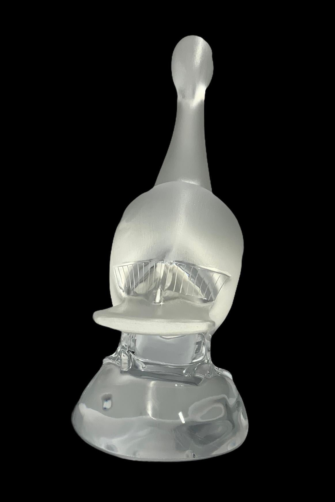 Cristal Sculpture/Figure de canard en cristal Lalique en vente