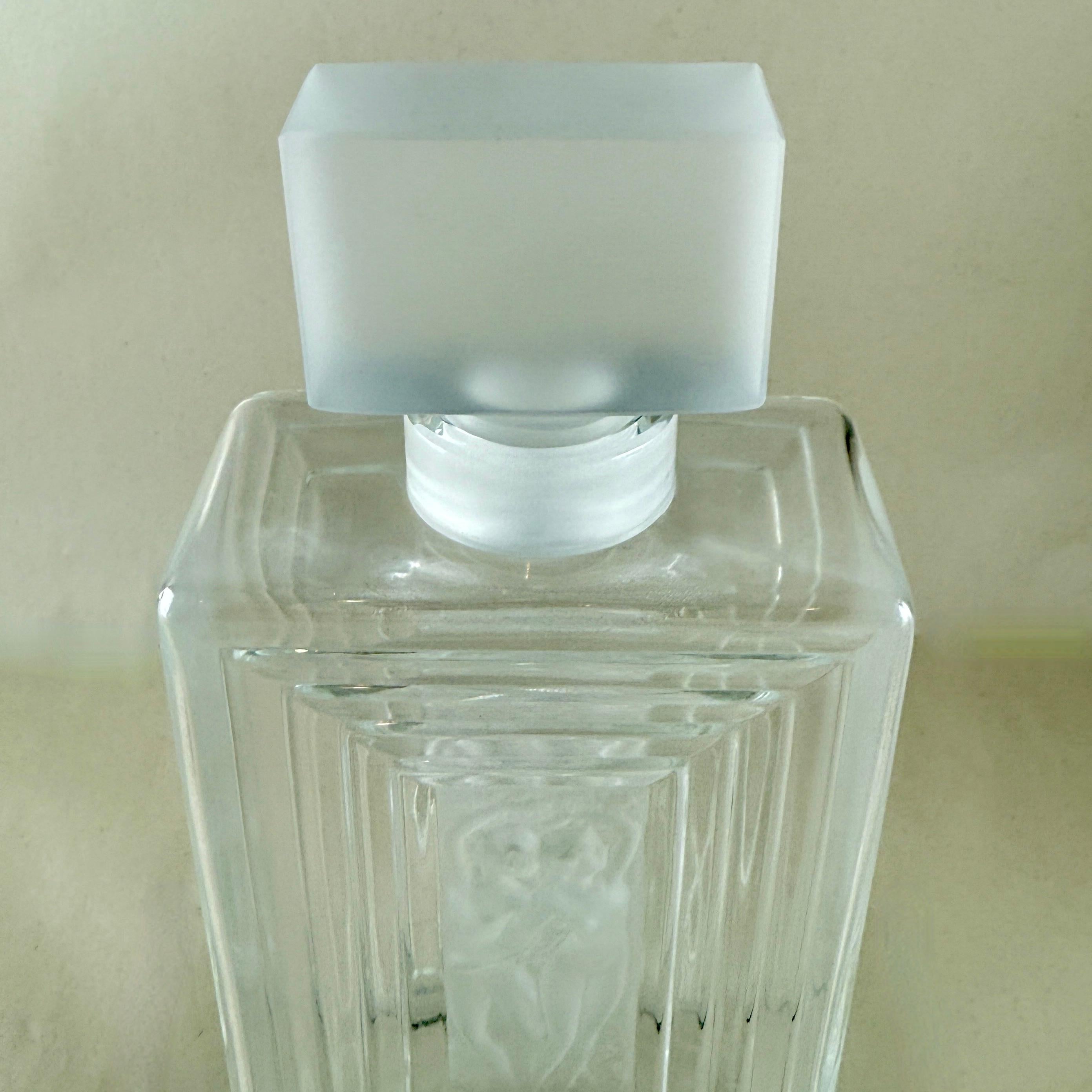 Lalique Crystal ‘Duncan No. 3’ Crystal Perfume Bottle For Sale 2