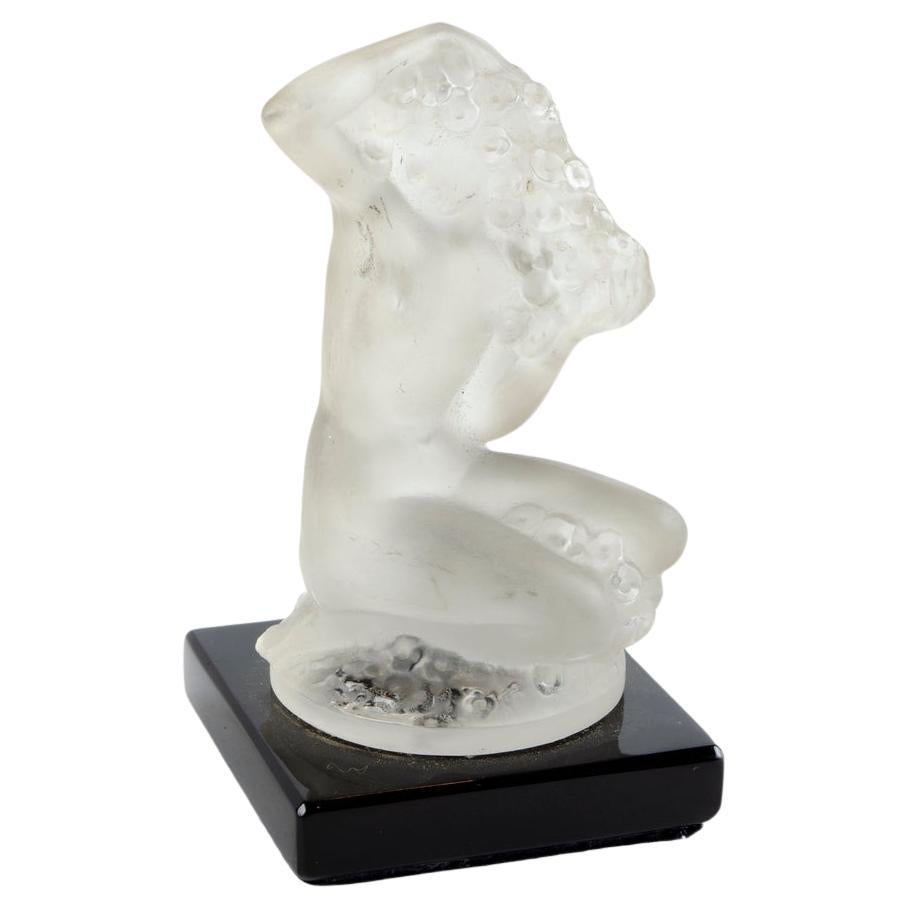 Figurative weibliche Skulptur aus Lalique-Kristall