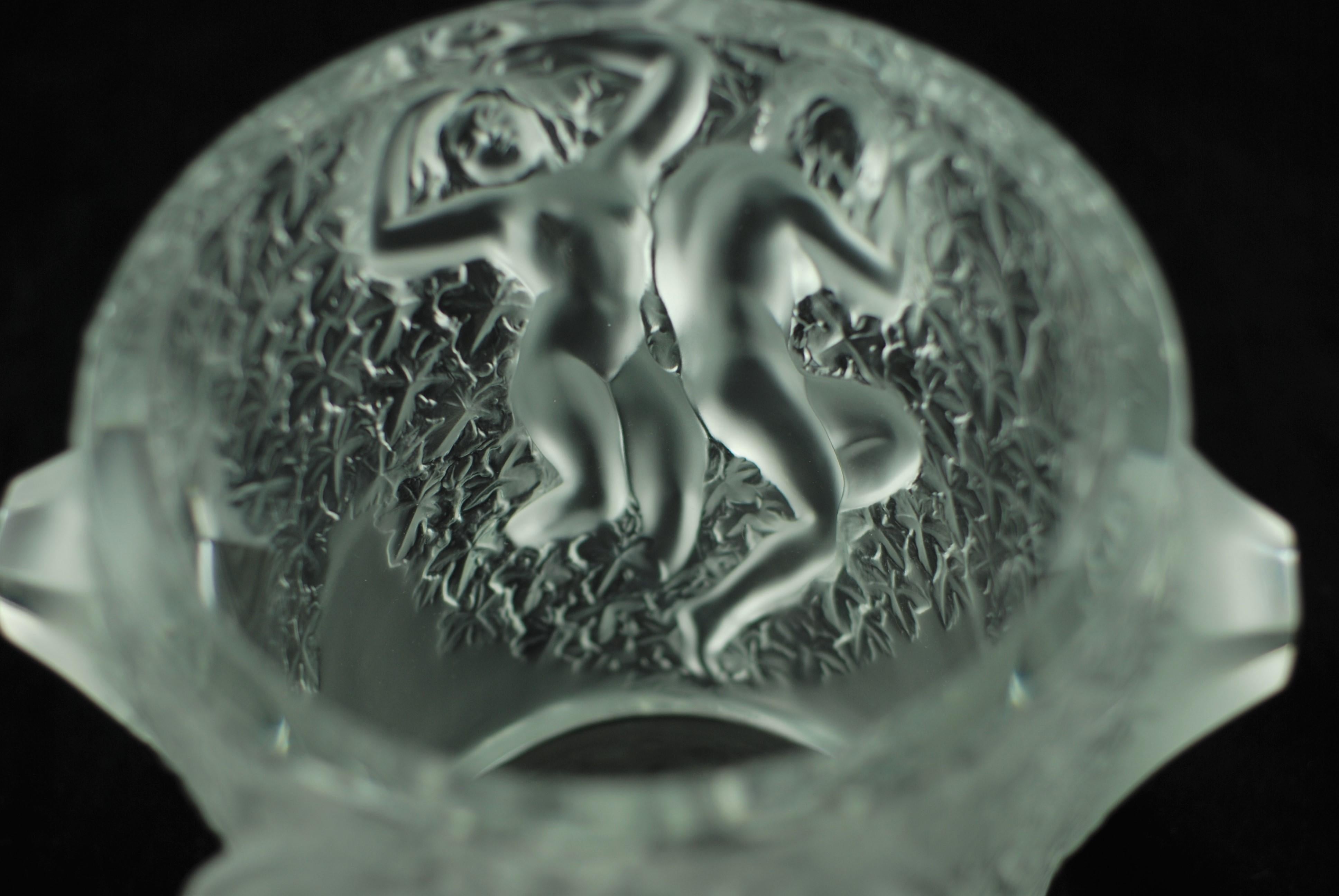 Milieu du XXe siècle Seau à glace Ganymède en cristal de Lalique pour le champagne