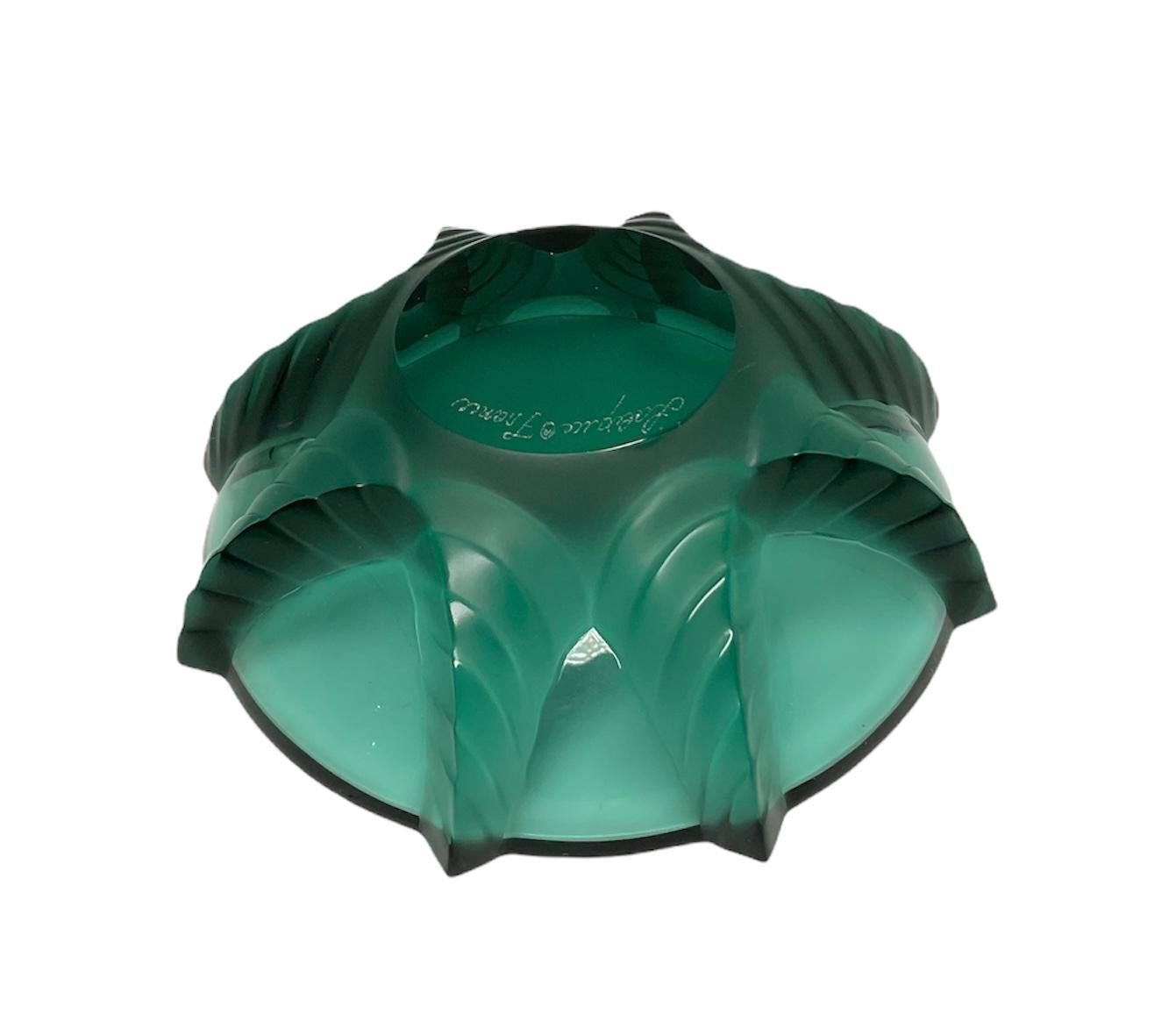 Lalique Crystal Green Teal Sea Star Small Bowl In Good Condition In Guaynabo, PR