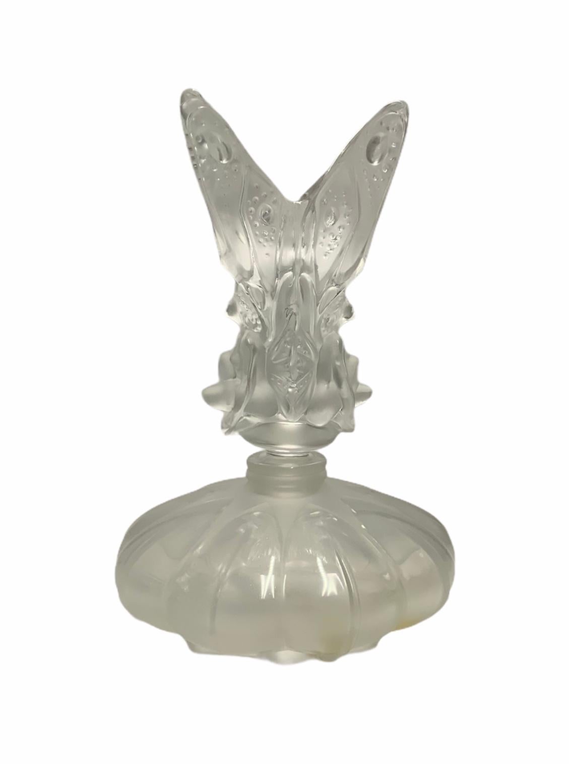 Lalique Crystal “Les Fees” 'The Fairy' Perfume Bottle In Good Condition In Guaynabo, PR