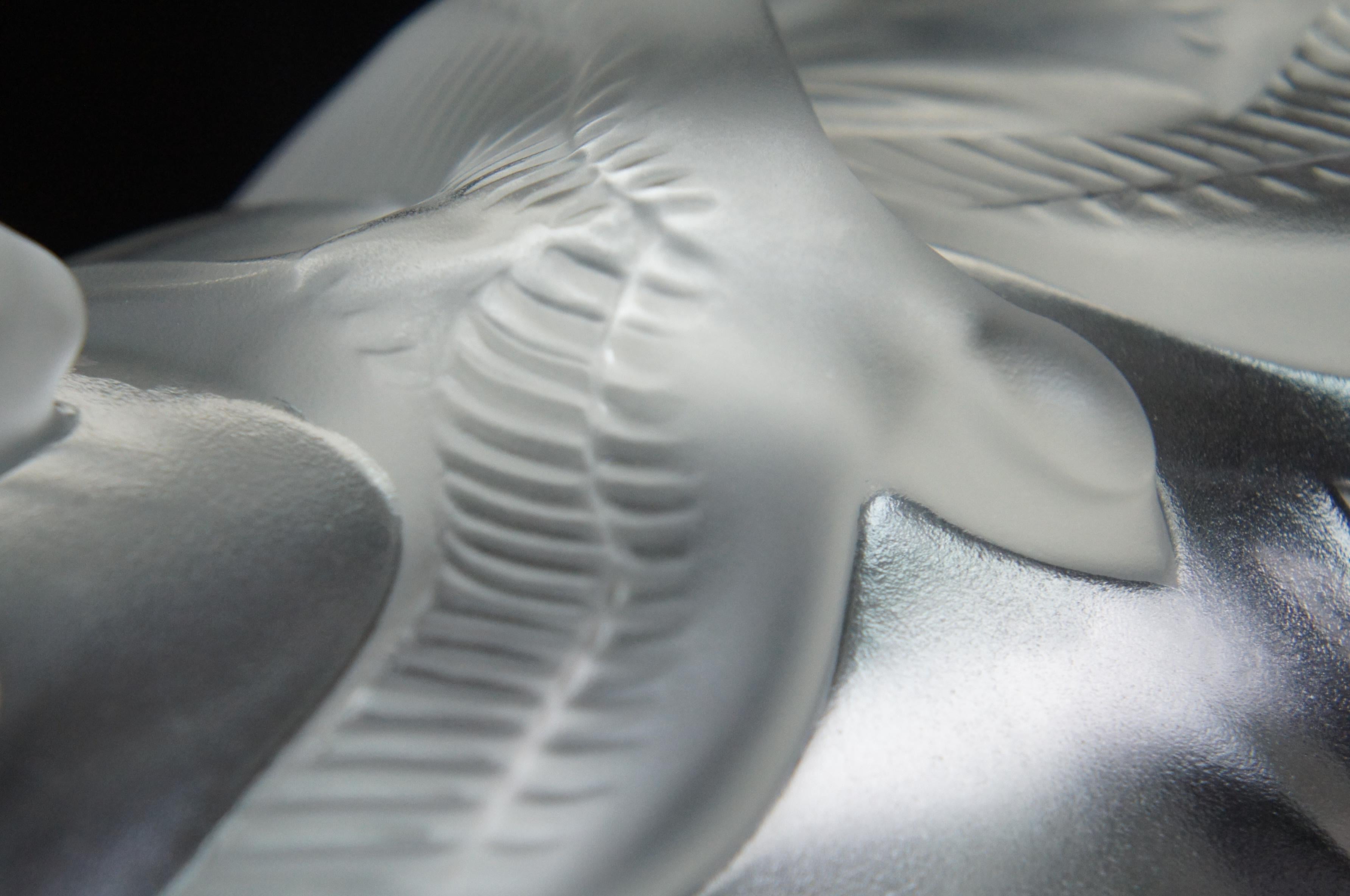 Vase à fleurs en cristal Lalique Martinets en verre dépoli:: signé par des hirondelles 3