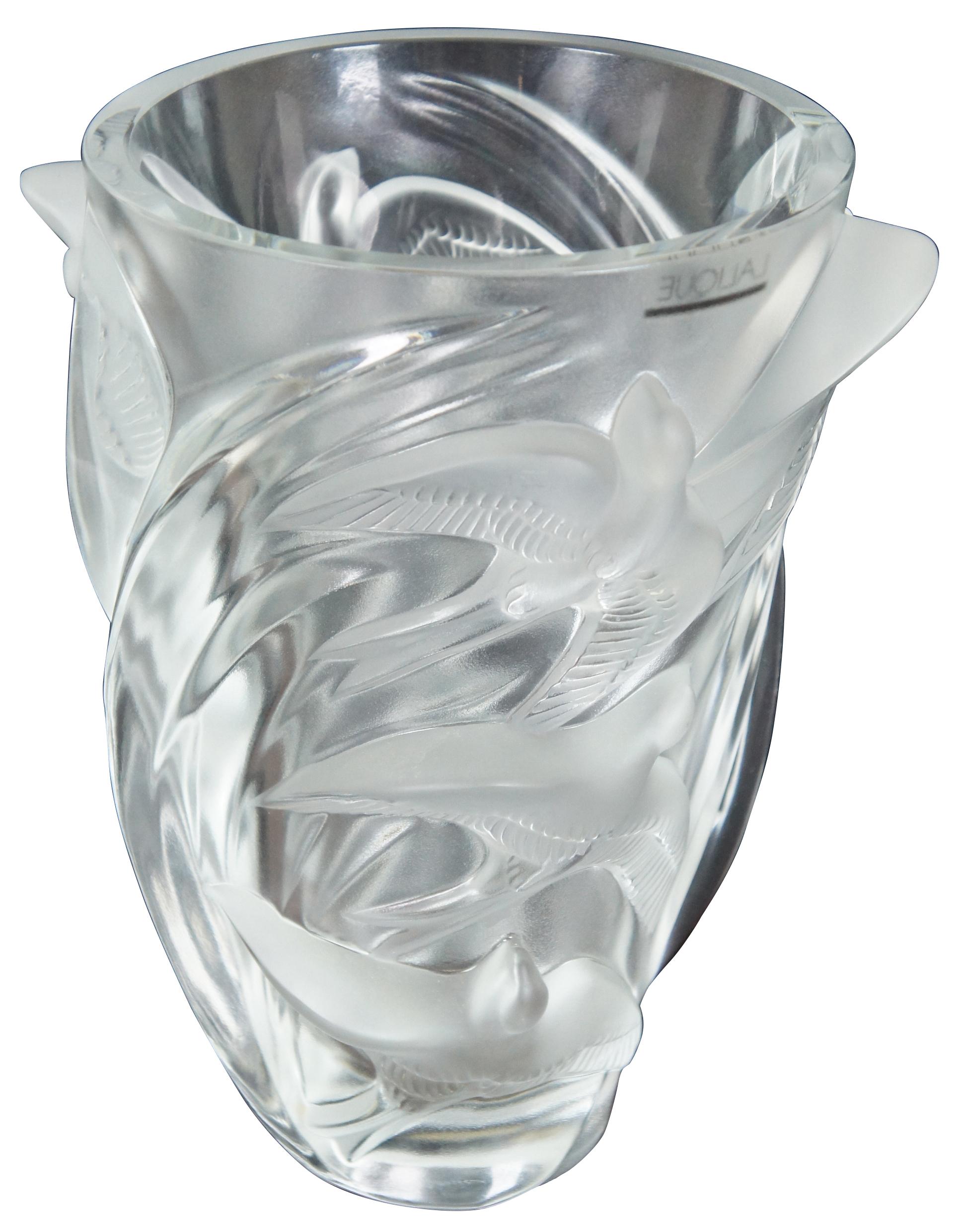 lalique martinets vase