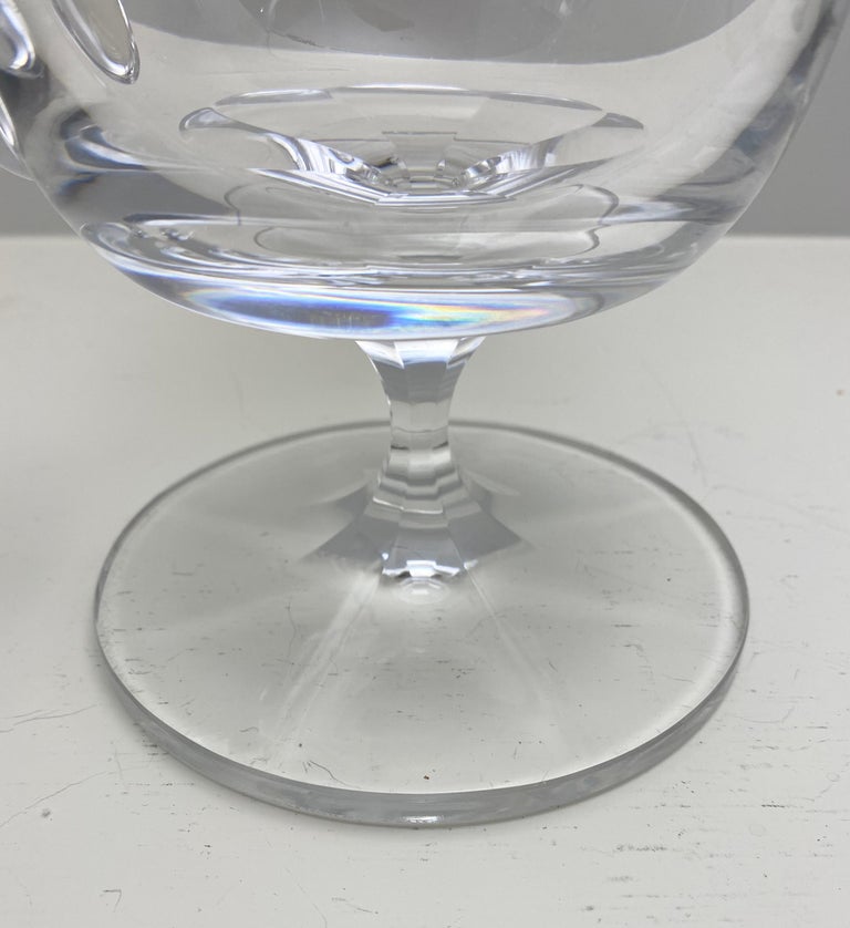 Lalique Crystal Pitcher circa 1960s In Good Condition For Sale In New York, NY