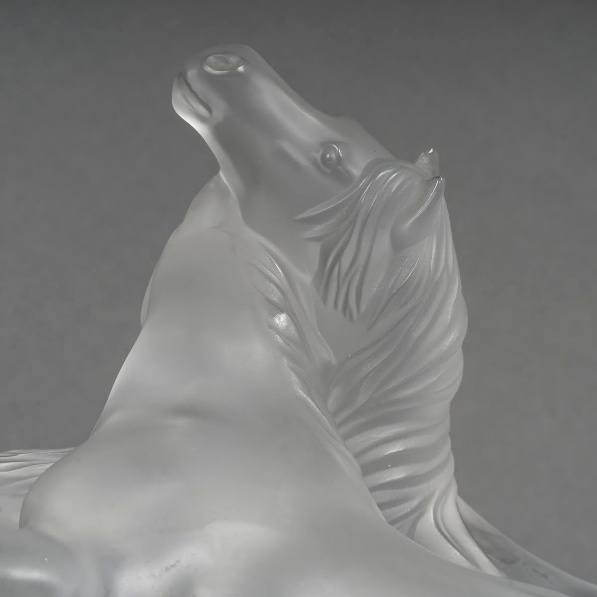 Lalique Crystal Sculpture of 2 Horses, 20th Century. 1