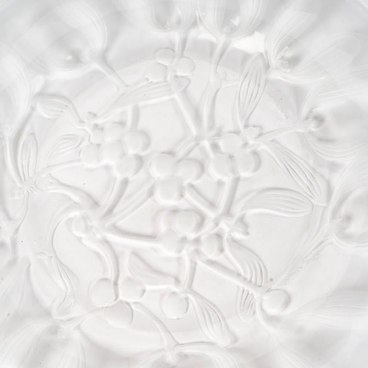 Cristal de Lalique, set de 6 assiettes 