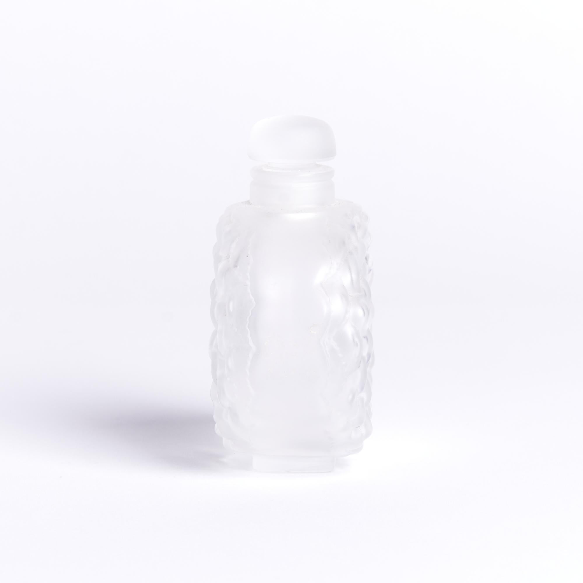 Contemporary Lalique Dahlia Perfume Bottle For Sale