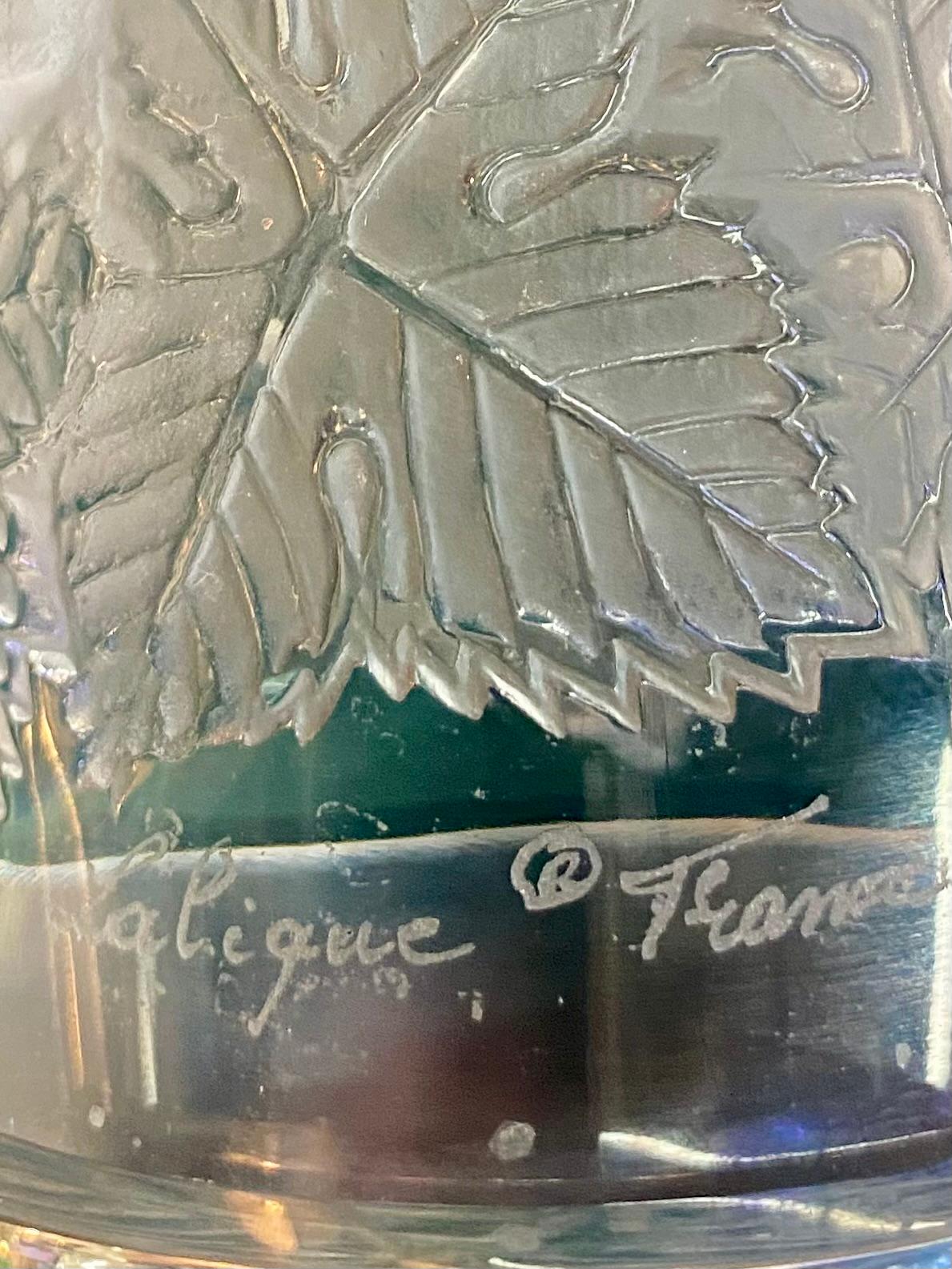 Created by Marc Lalique in 1962, the Faunes door handle shows two crystal fauns sculpted in relief, set amongst a motif of vine leaves and bunches of grapes.