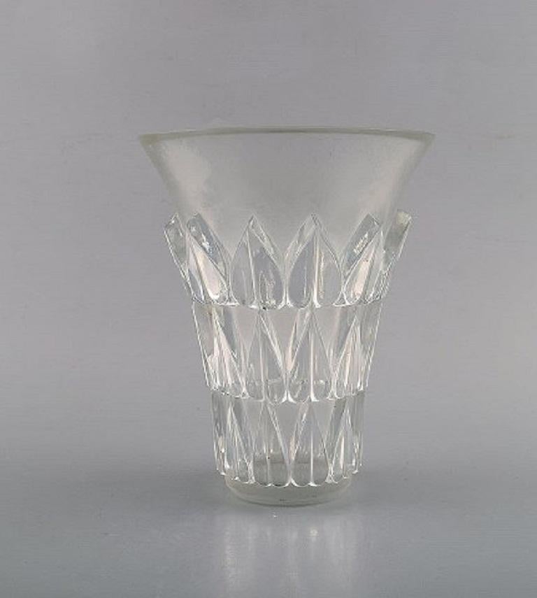 Lalique "Feuilles" Vase in Art Glass with Leaves in Relief, Dated after