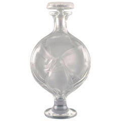 Flacon Lalique en verre d'art transparent et dépoli, années 1980