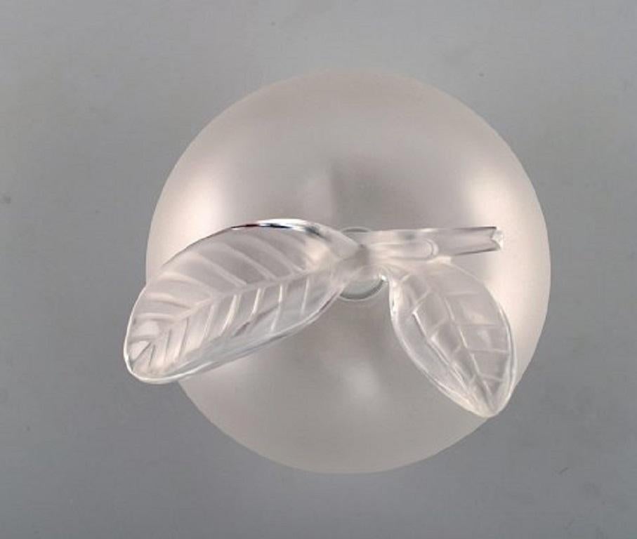 Late 20th Century Lalique Flacon Shaped as an Apple in Clear Frosted Art Glass, 1980s