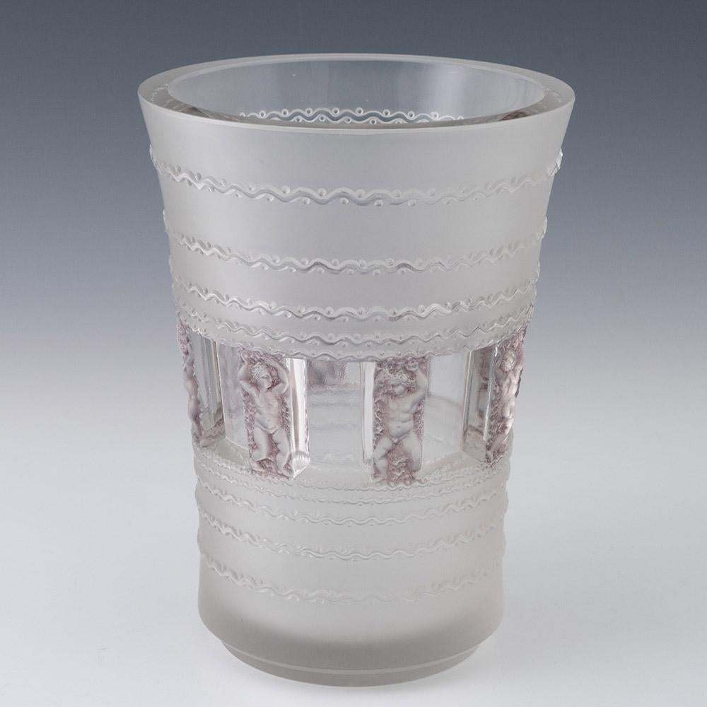 Vaso Lalique Florence Marcilhac 10-907 In condizioni buone in vendita a Tunbridge Wells, GB