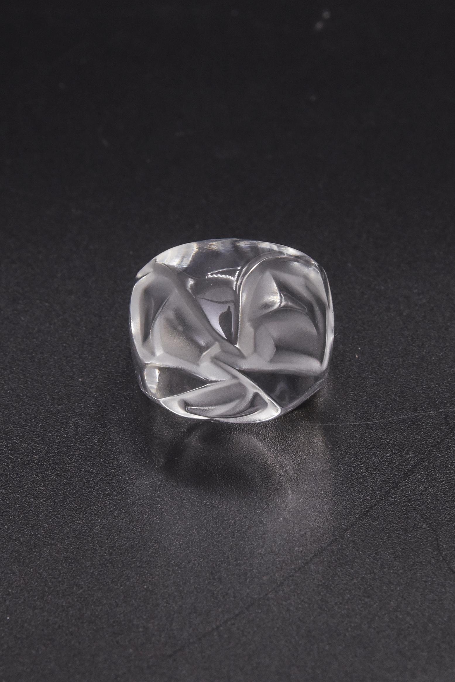 Lalique Flower Fleur Ronces Clear Crystal Dome Ring in Box Size 6 4