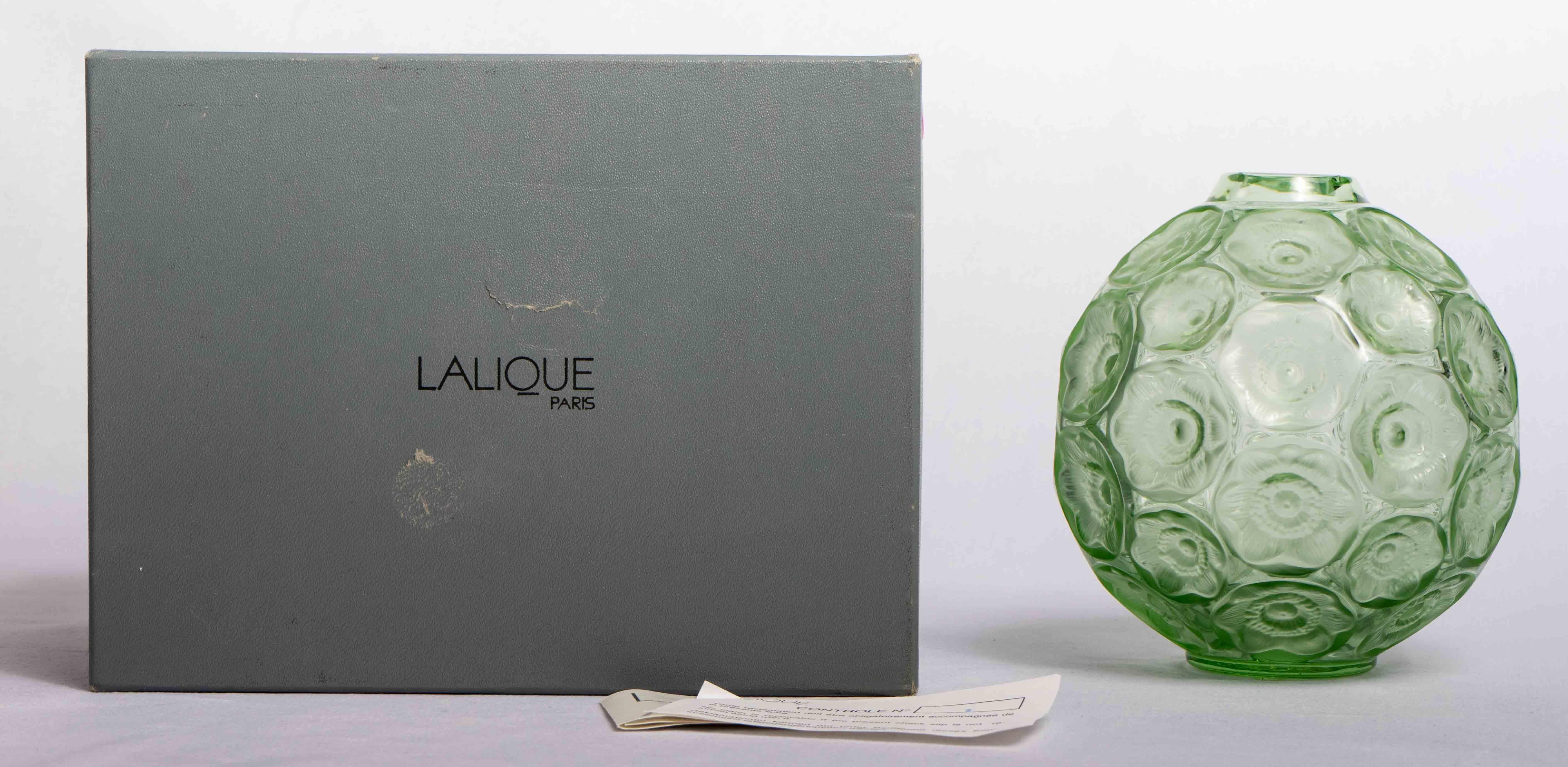 Blown Glass Lalique France Anémones Vase in Light Green Green Crystal as New in Box