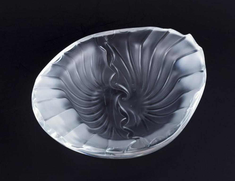 French Lalique, France.  Art glass bowl with relief decoration. 1980s. For Sale