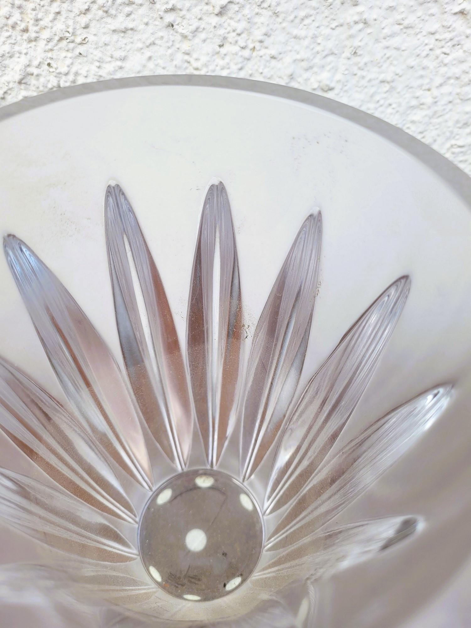 Lalique Francia, Vaso Courchevel, XX secolo in vendita 1