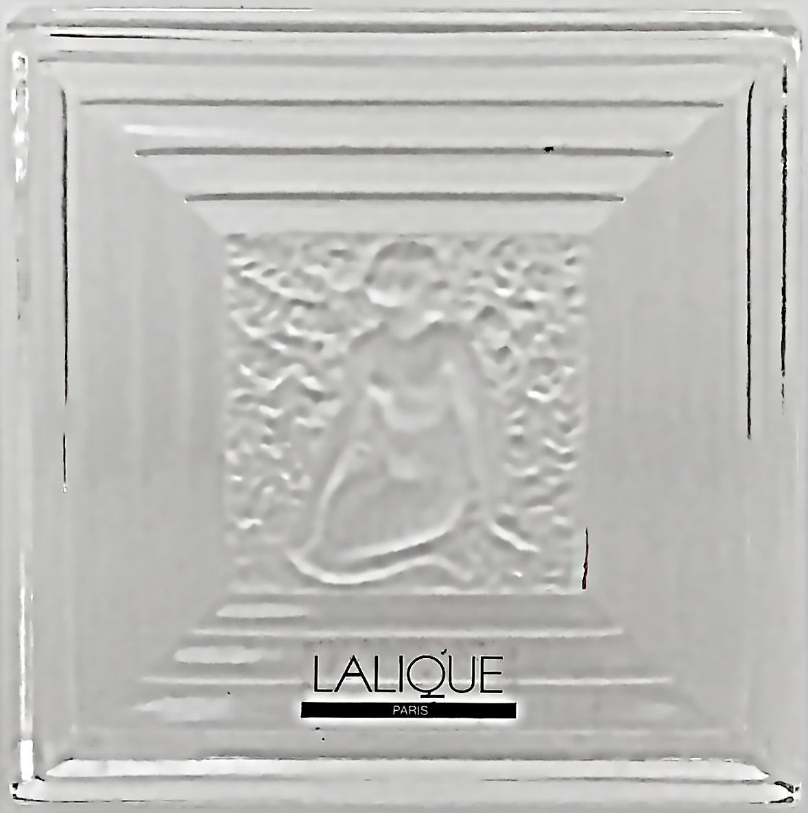 French Lalique France Covered Crystal Vanity Box with Etched Lid