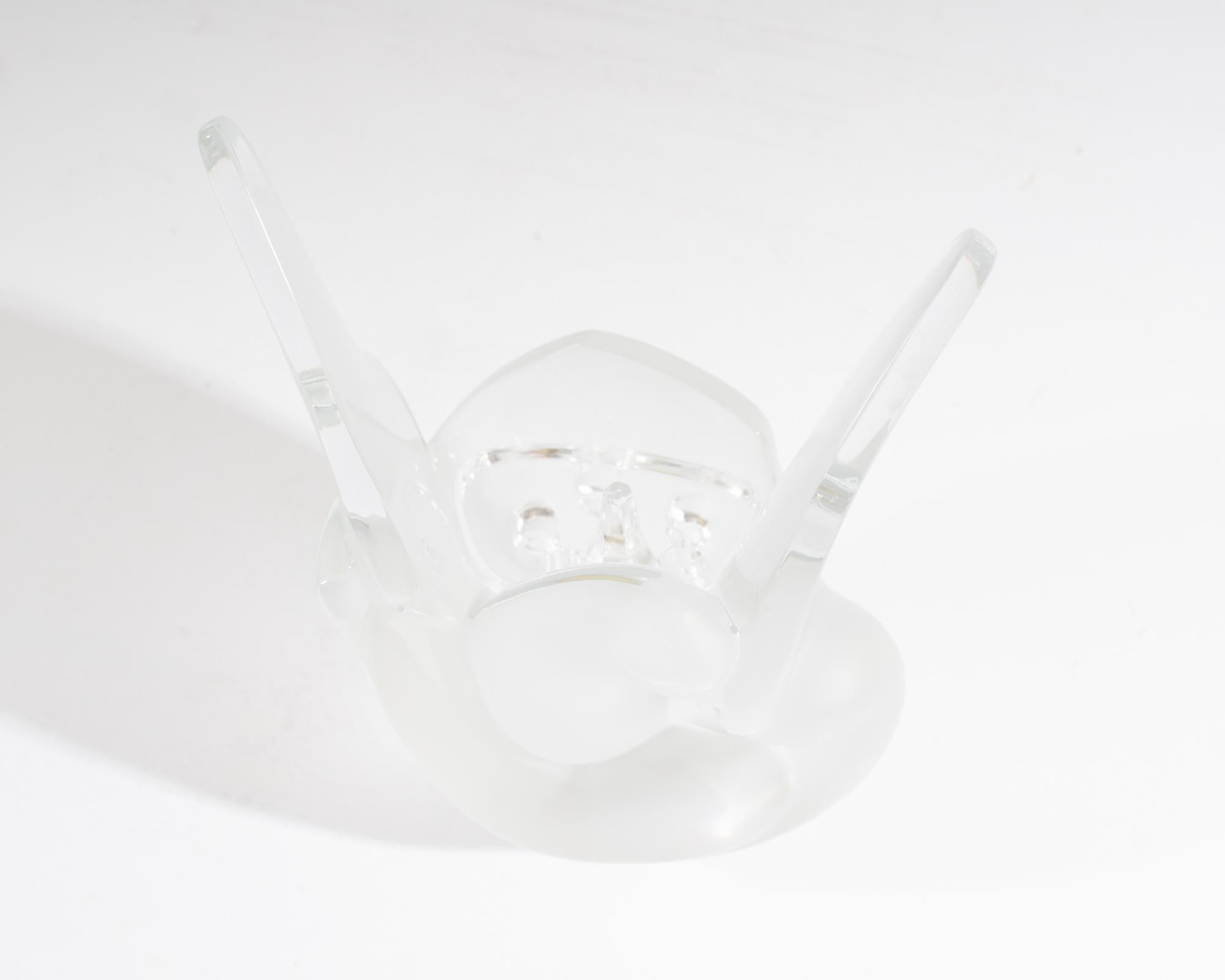 Cristal Vase Lalique France Crystal Sylvie colombes entrelacées et grenouille à fleurs en vente