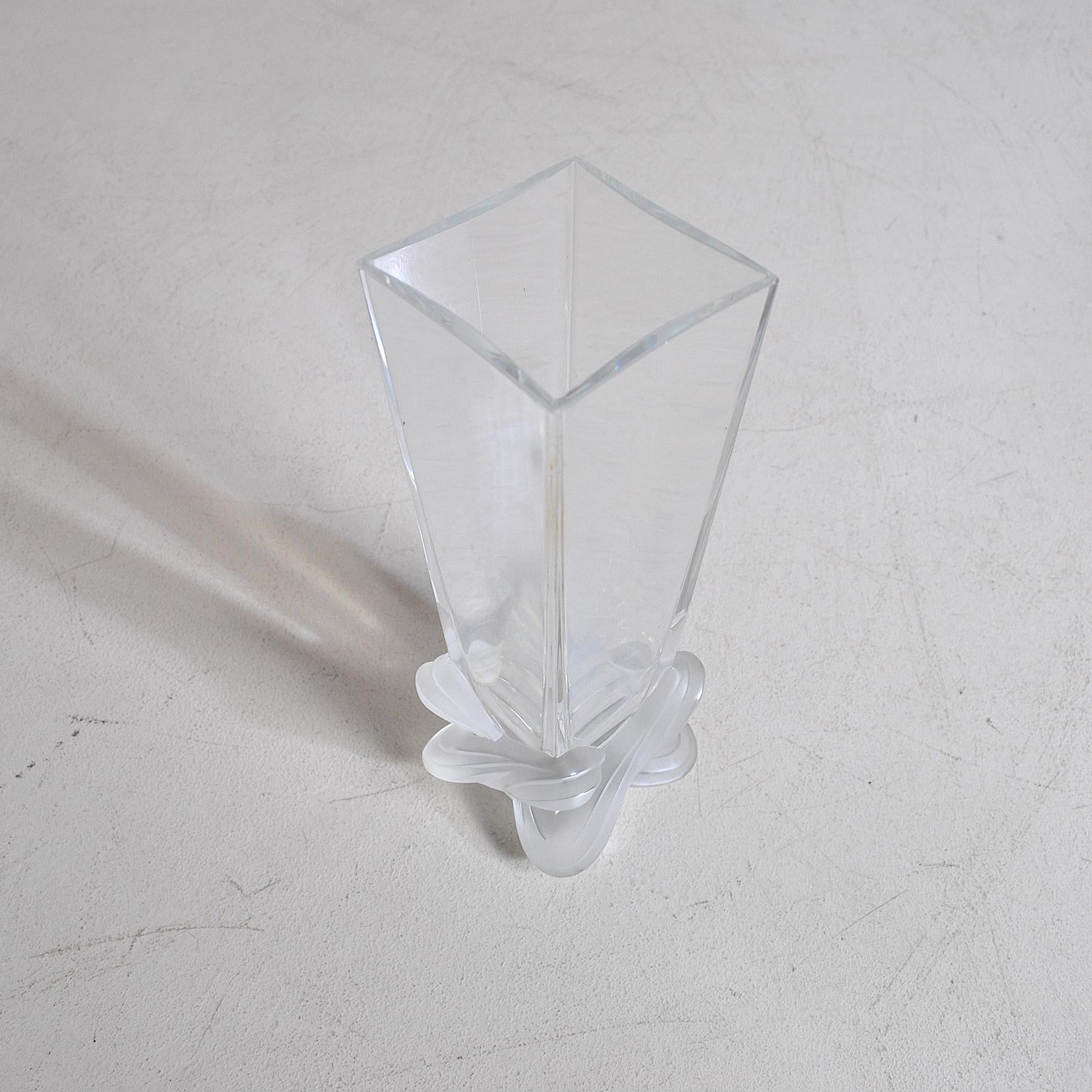 Lalique France Crystal Vase, Lucca Model In Good Condition In bari, IT