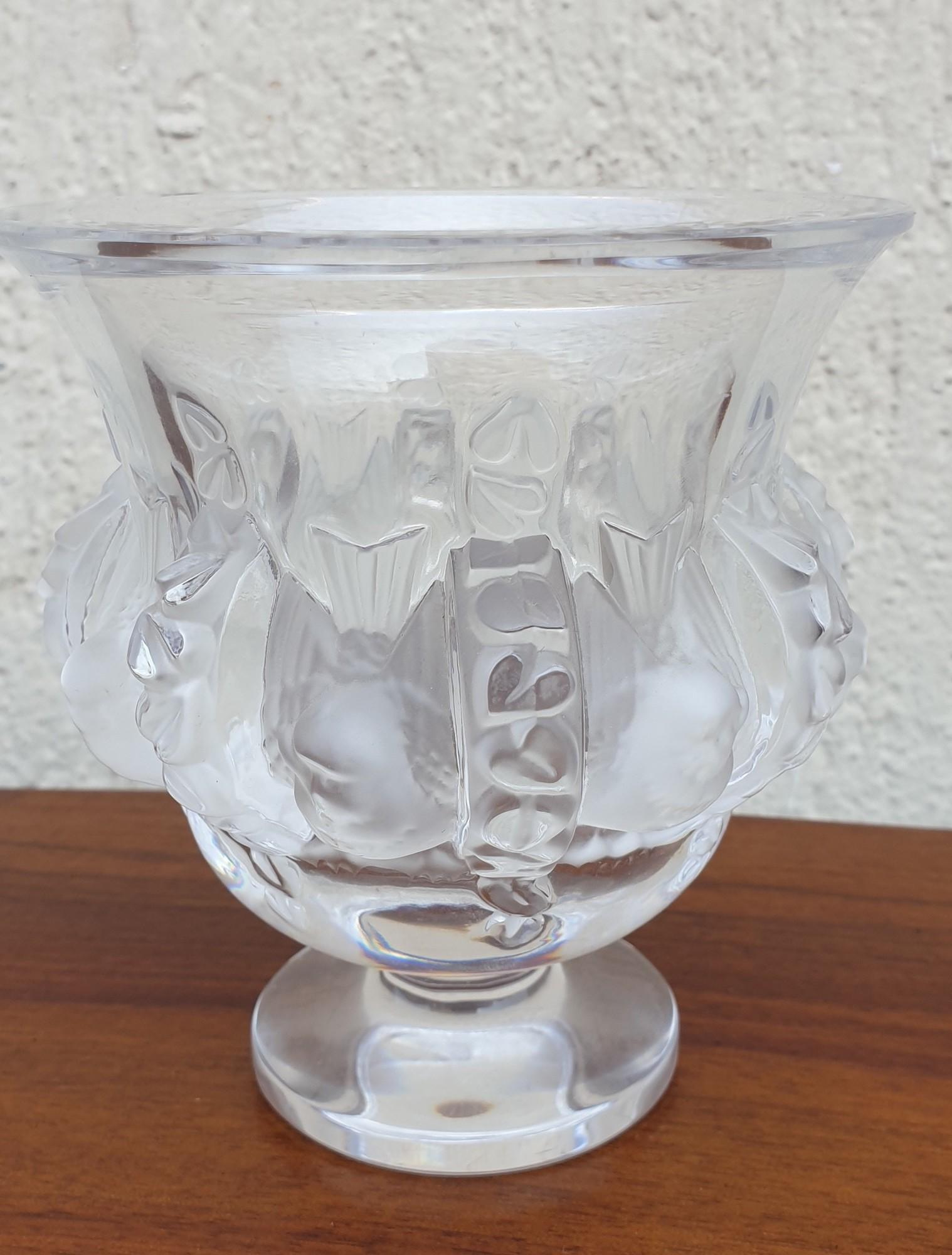French Lalique France, Dampierre Vase, 20th Century For Sale