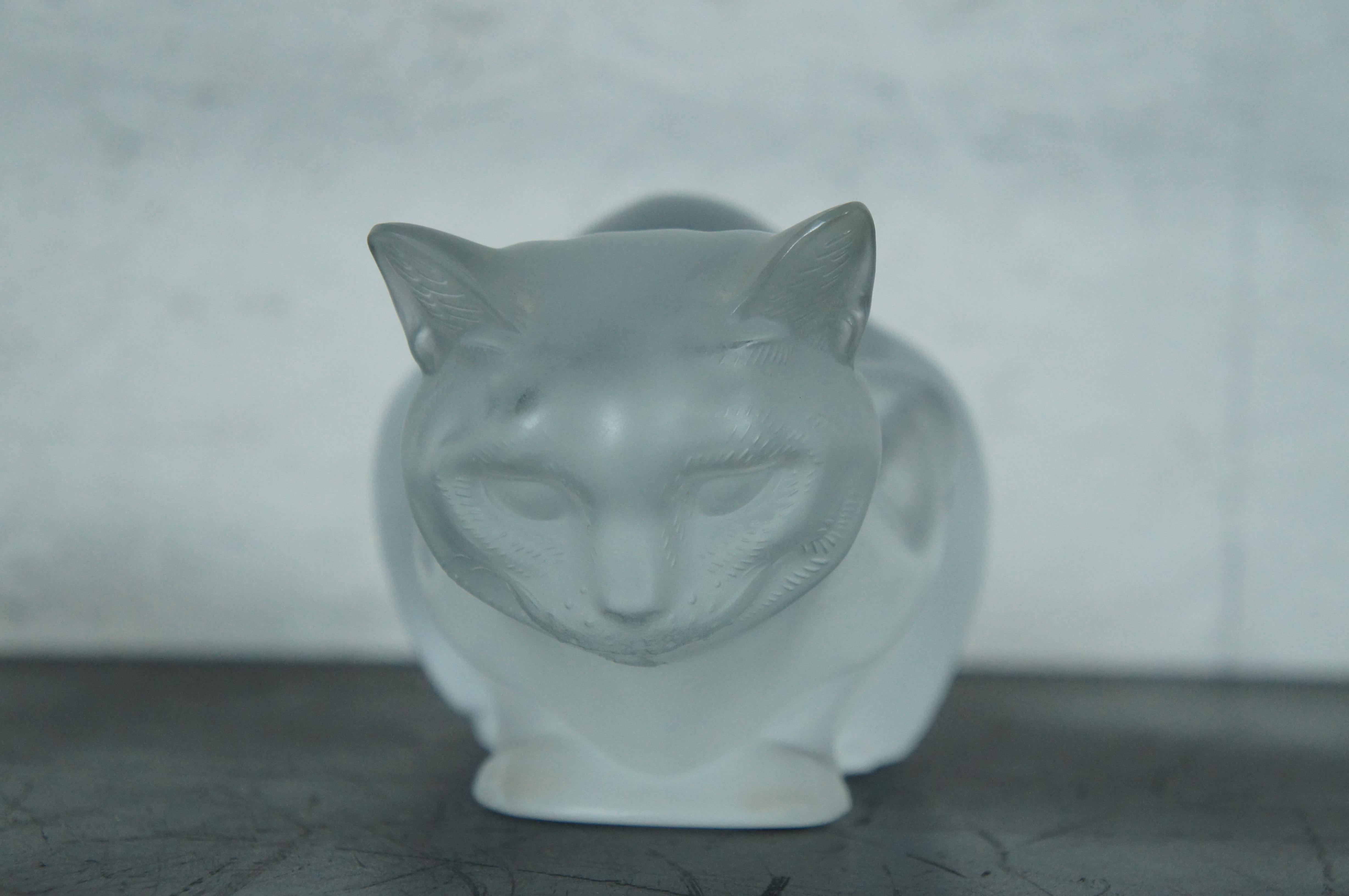 20th Century Lalique France Frosted Crystal Crouching Cat Chat Crouche Figurine 11602 10