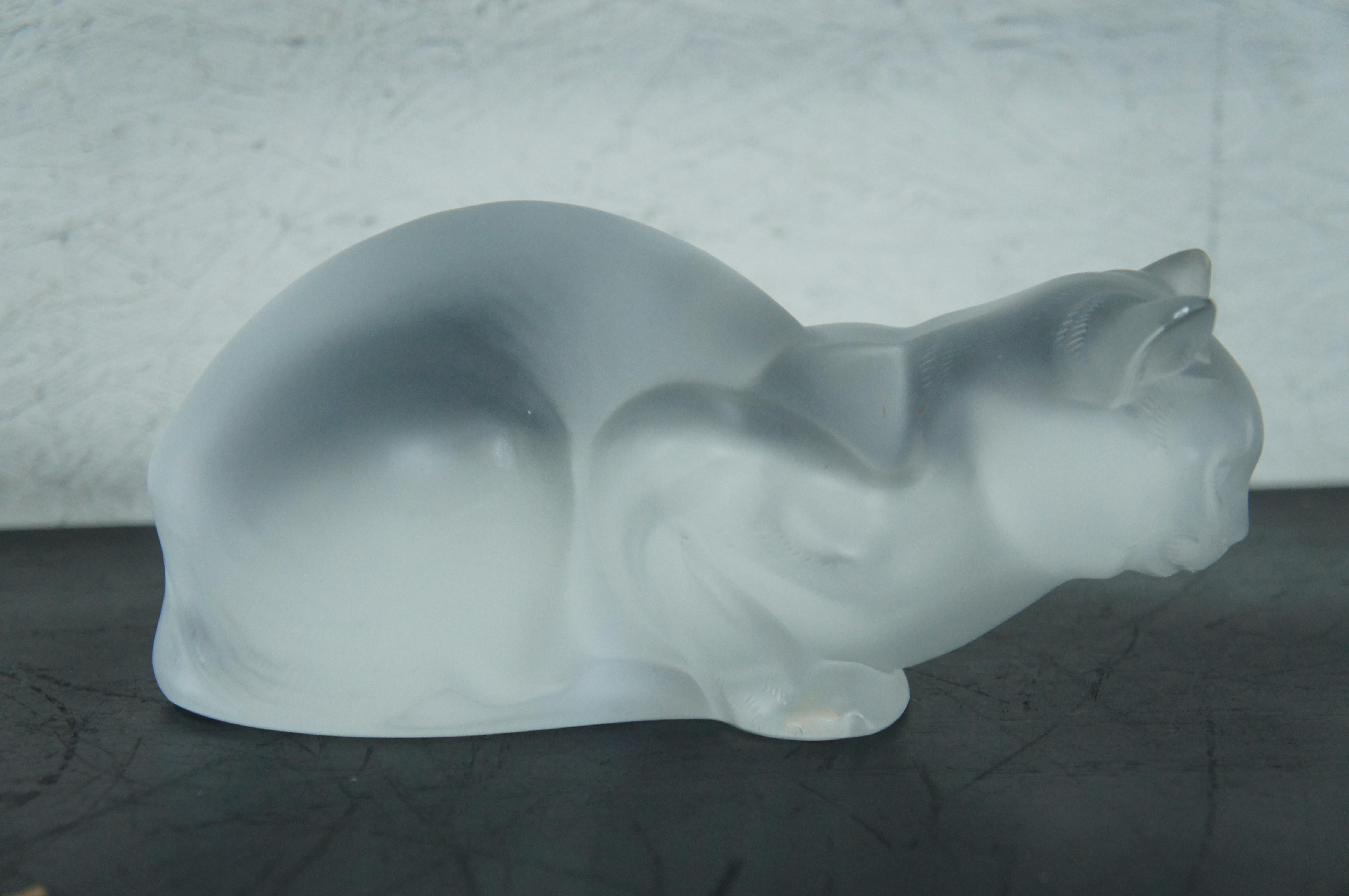 Lalique France Frosted Crystal Crouching Cat Chat Crouche Figurine 11602 10