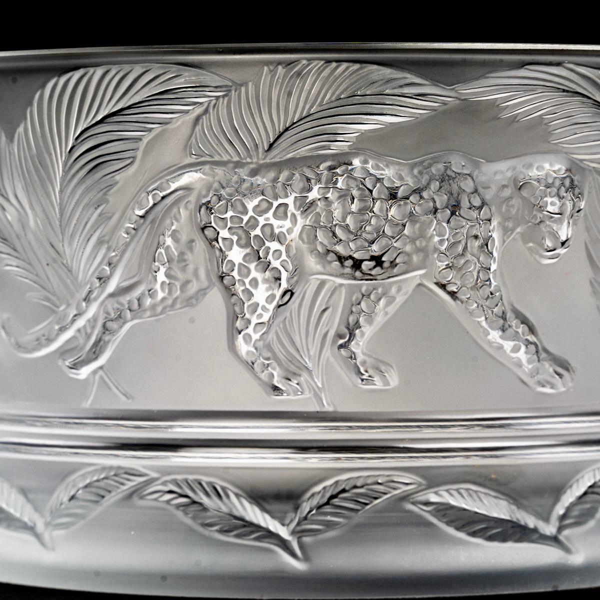 Art Deco Lalique France Jungle Bowl in Clear Crystal as New with Tag