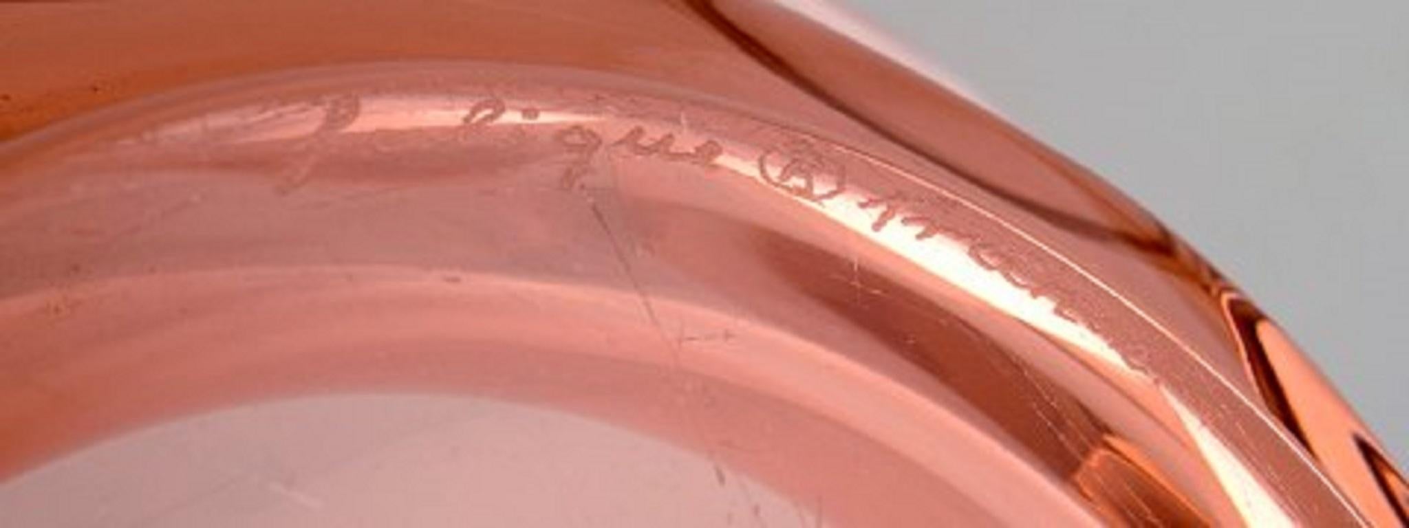 Lalique, France, Large Bowl in Salmon-Colored Art Glass, 1980s 3