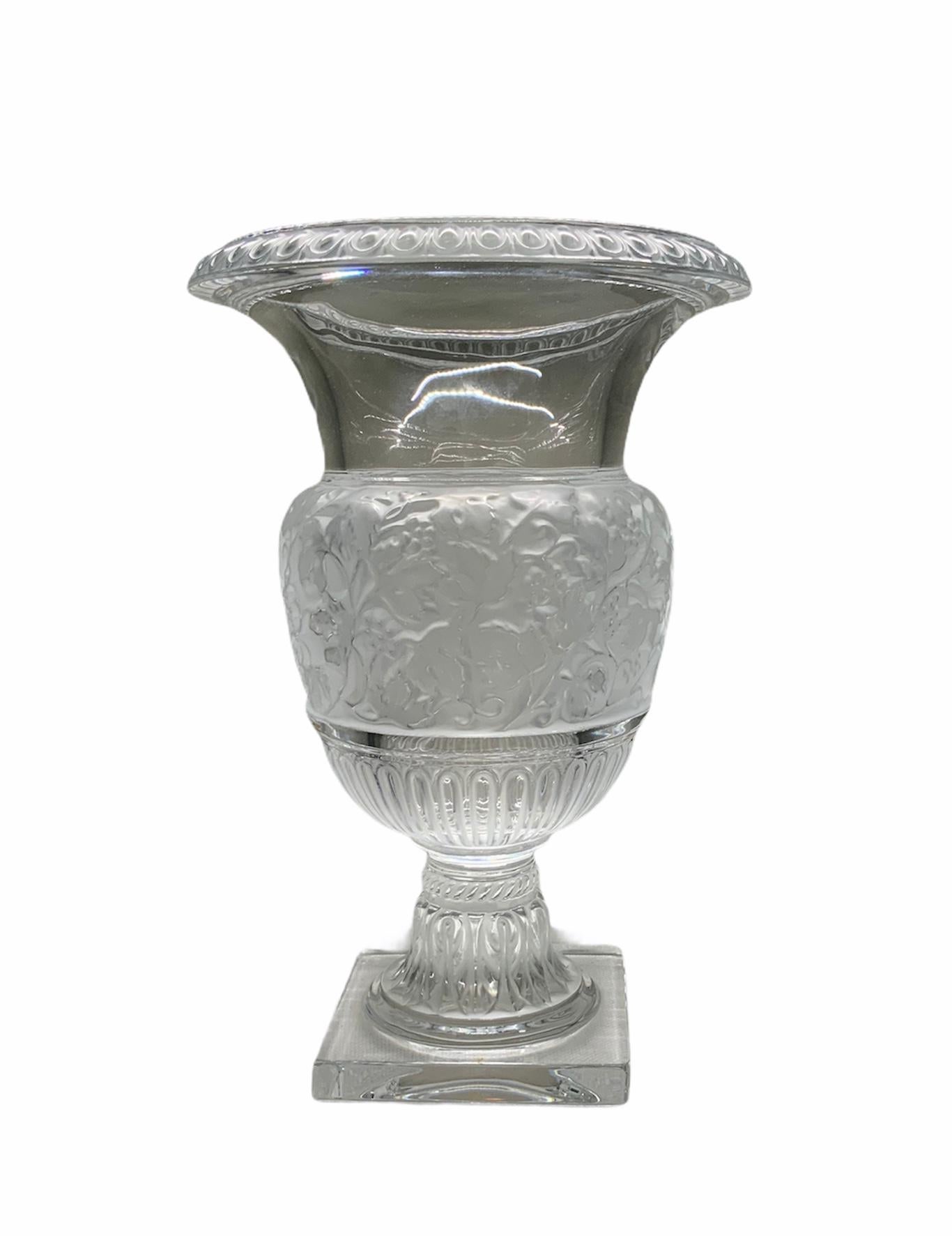 glass urn vase