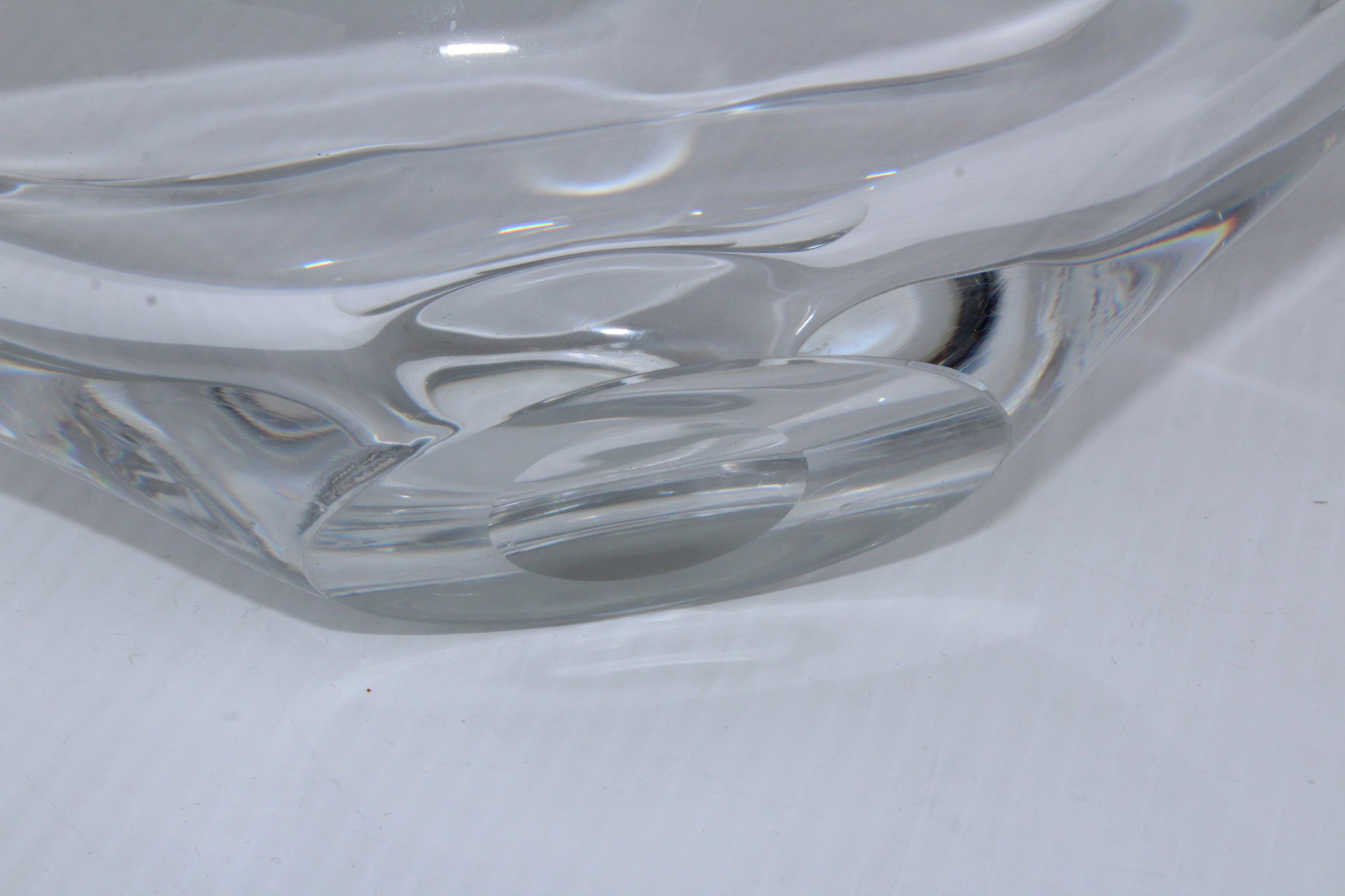 Lalique France Sculptural Crystal Bowl For Sale 2