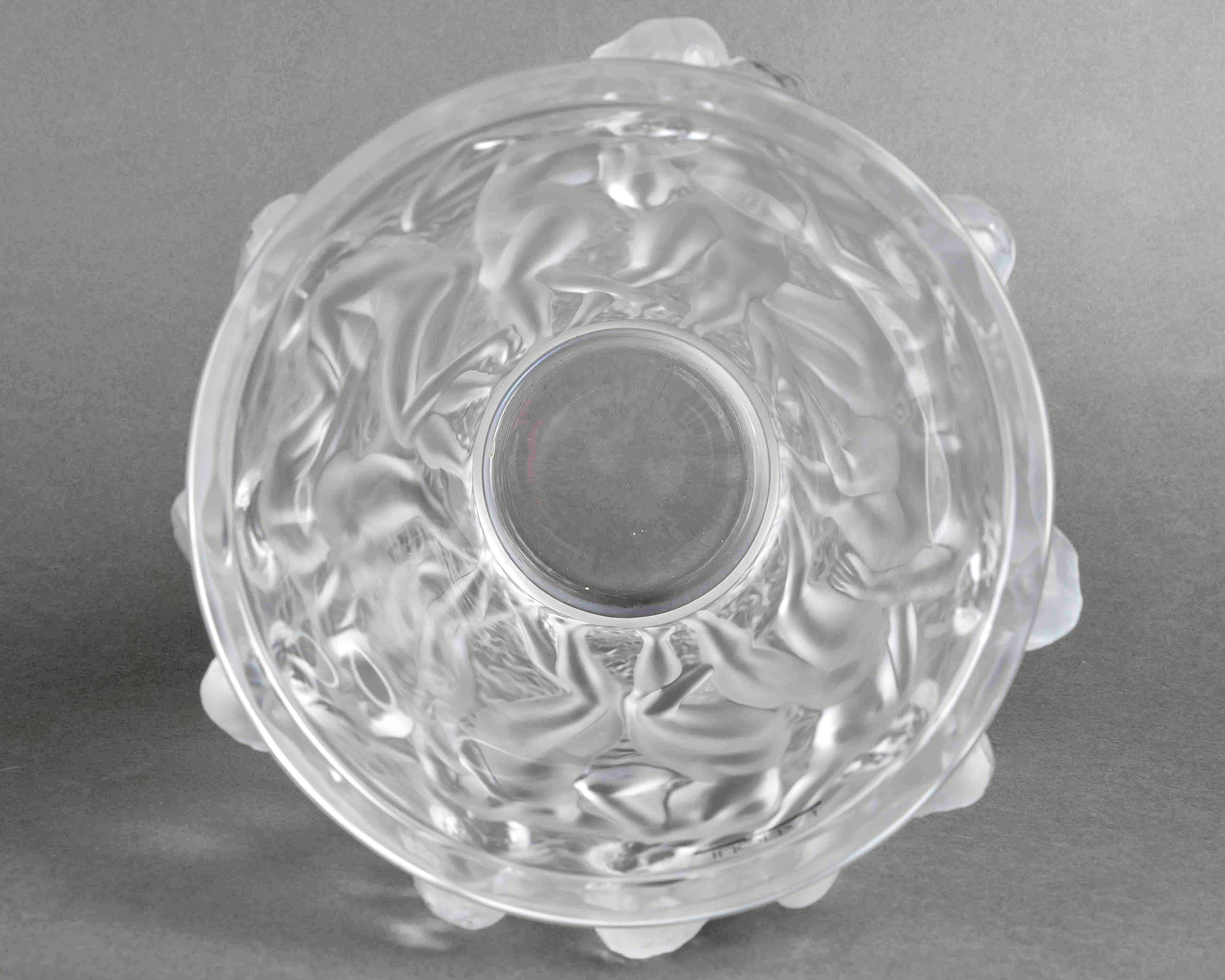 Stampato Lalique France Vaso Bacchantes in cristallo smerigliato NUOVO IN SCATOLA CON TARGA in vendita