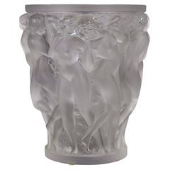 Lalique France Vase Bacchantes in mattiertem Kristall tanzende Frauen - NEU MIT TAG