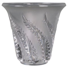 Vase français Lalique, cristal, XXe siècle