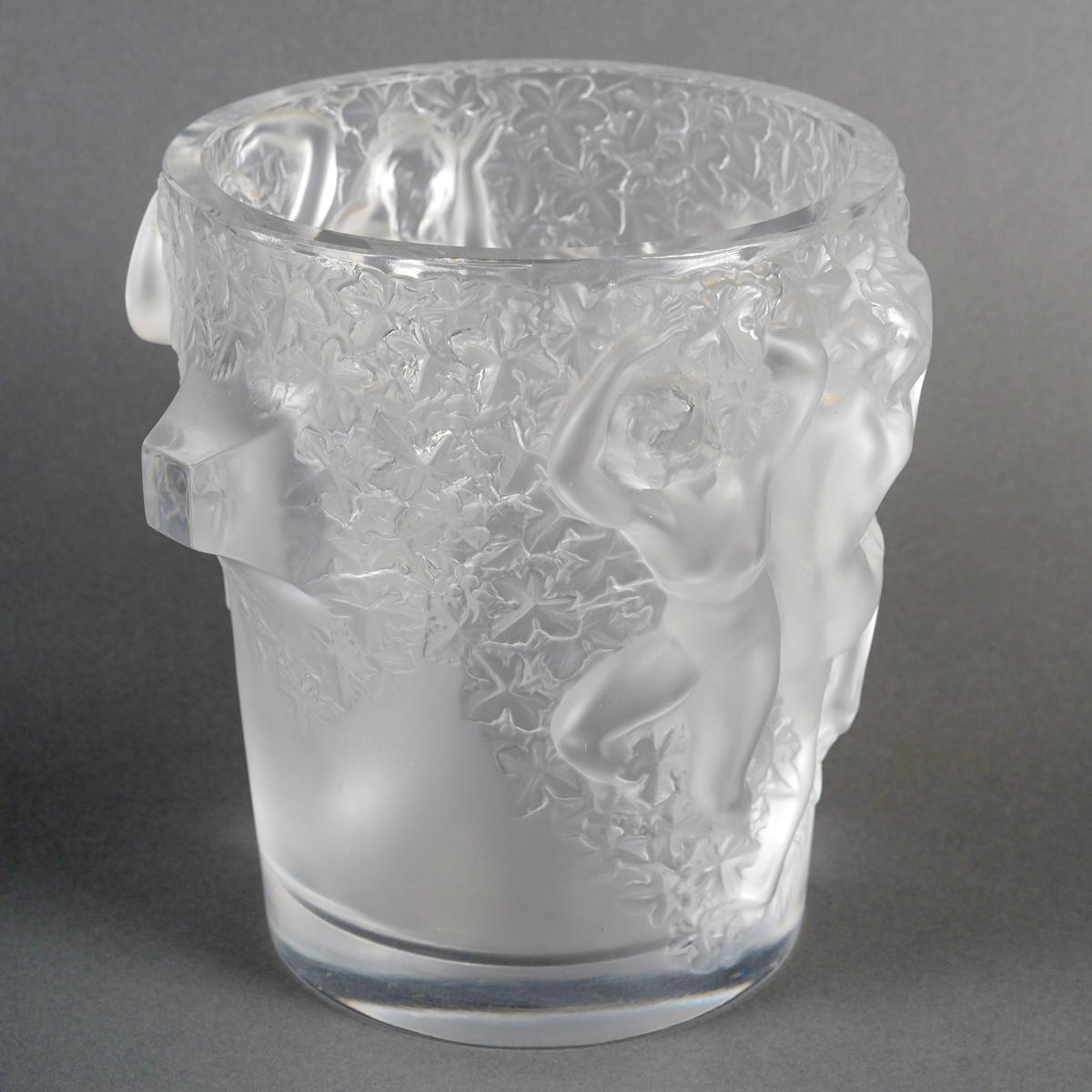 Francese Lalique France - Vaso secchiello per ghiaccio Ganymede in cristallo smerigliato in vendita