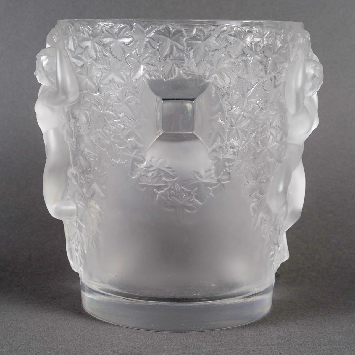 Lalique France - Vaso secchiello per ghiaccio Ganymede in cristallo smerigliato In condizioni buone in vendita a Boulogne Billancourt, FR