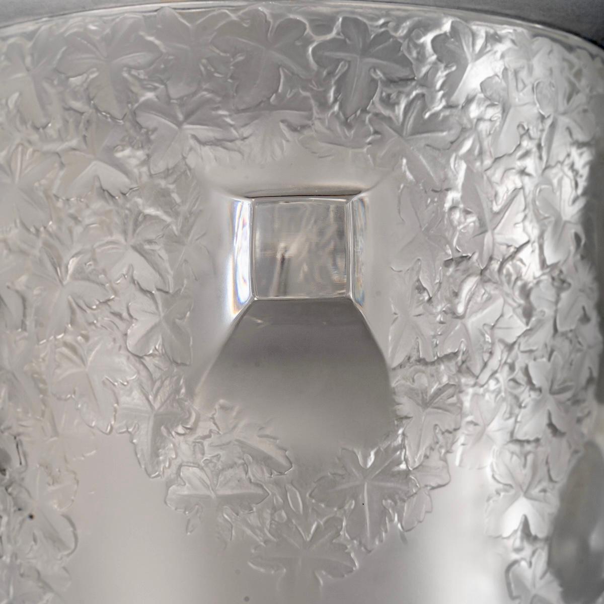Lalique France - Vase Ice Bucket Ganymede Frosted Crystal - NEW WITH TAG In Excellent Condition In Boulogne Billancourt, FR