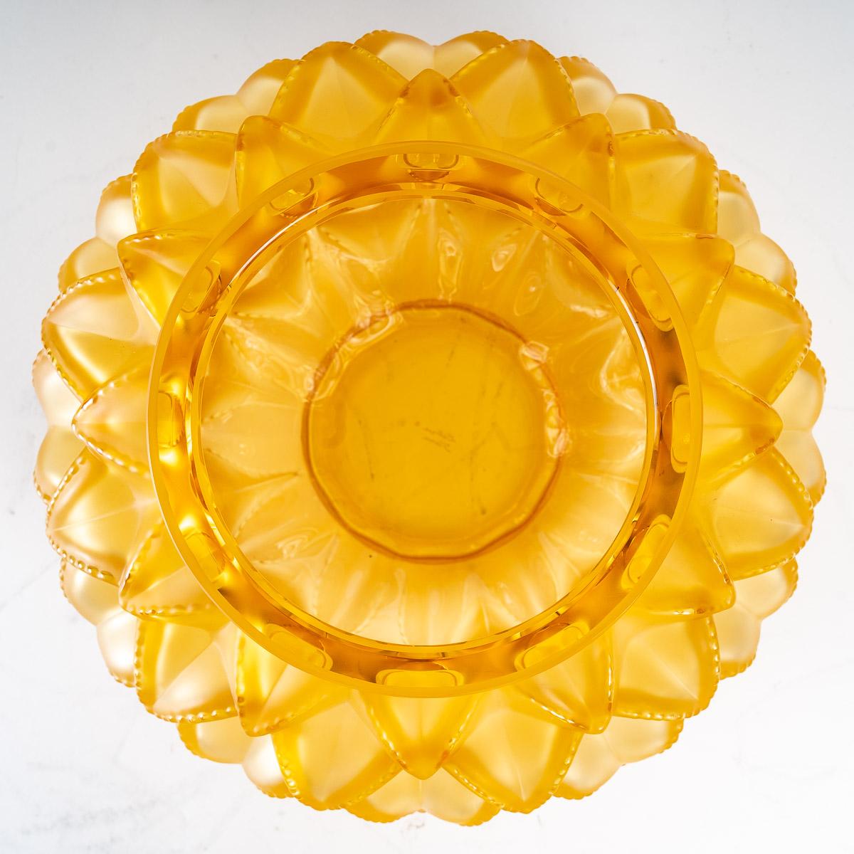 Art Deco Lalique France - Vase Languedoc Amber Yellow Crystal